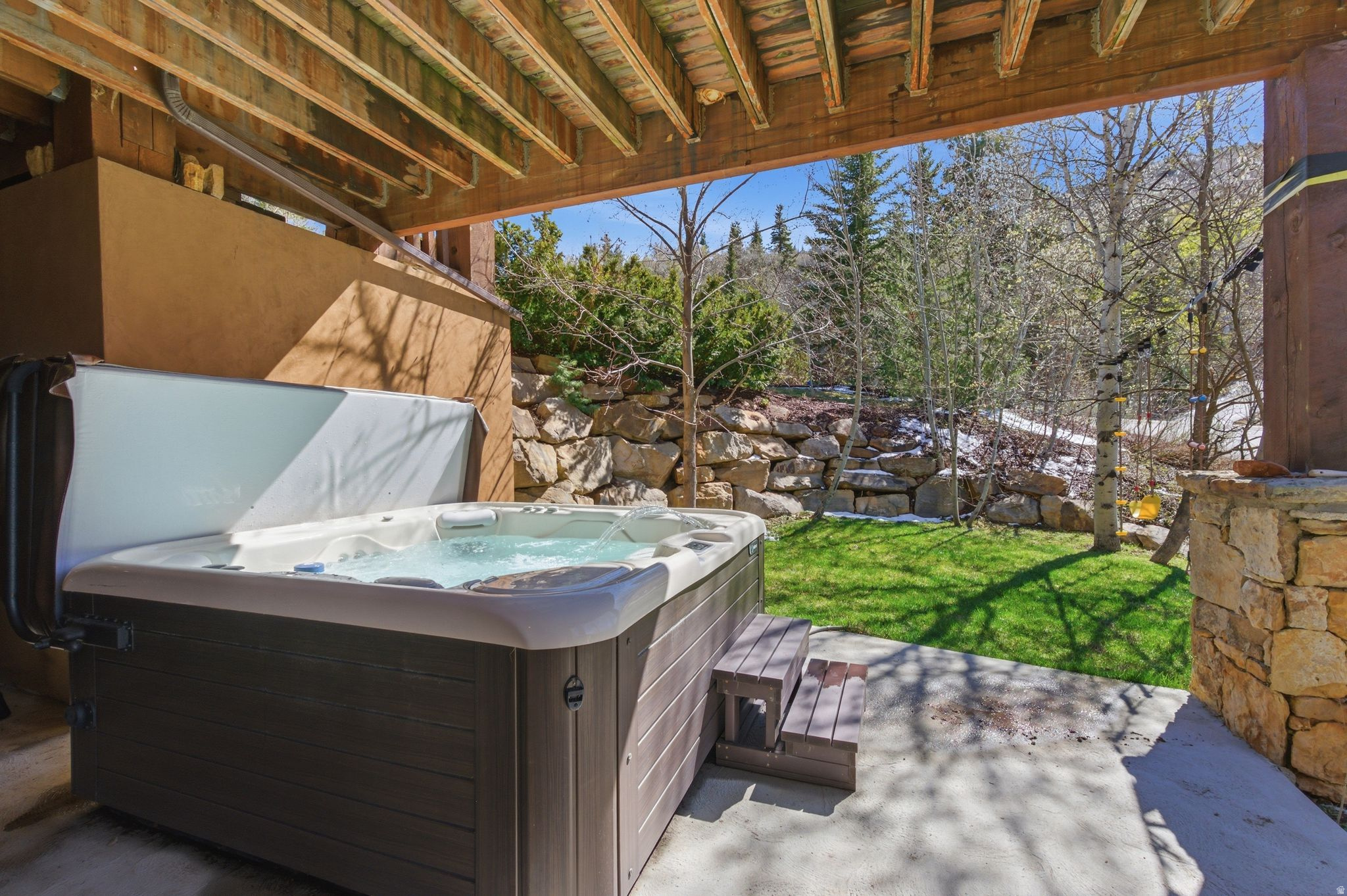 main property photo 39