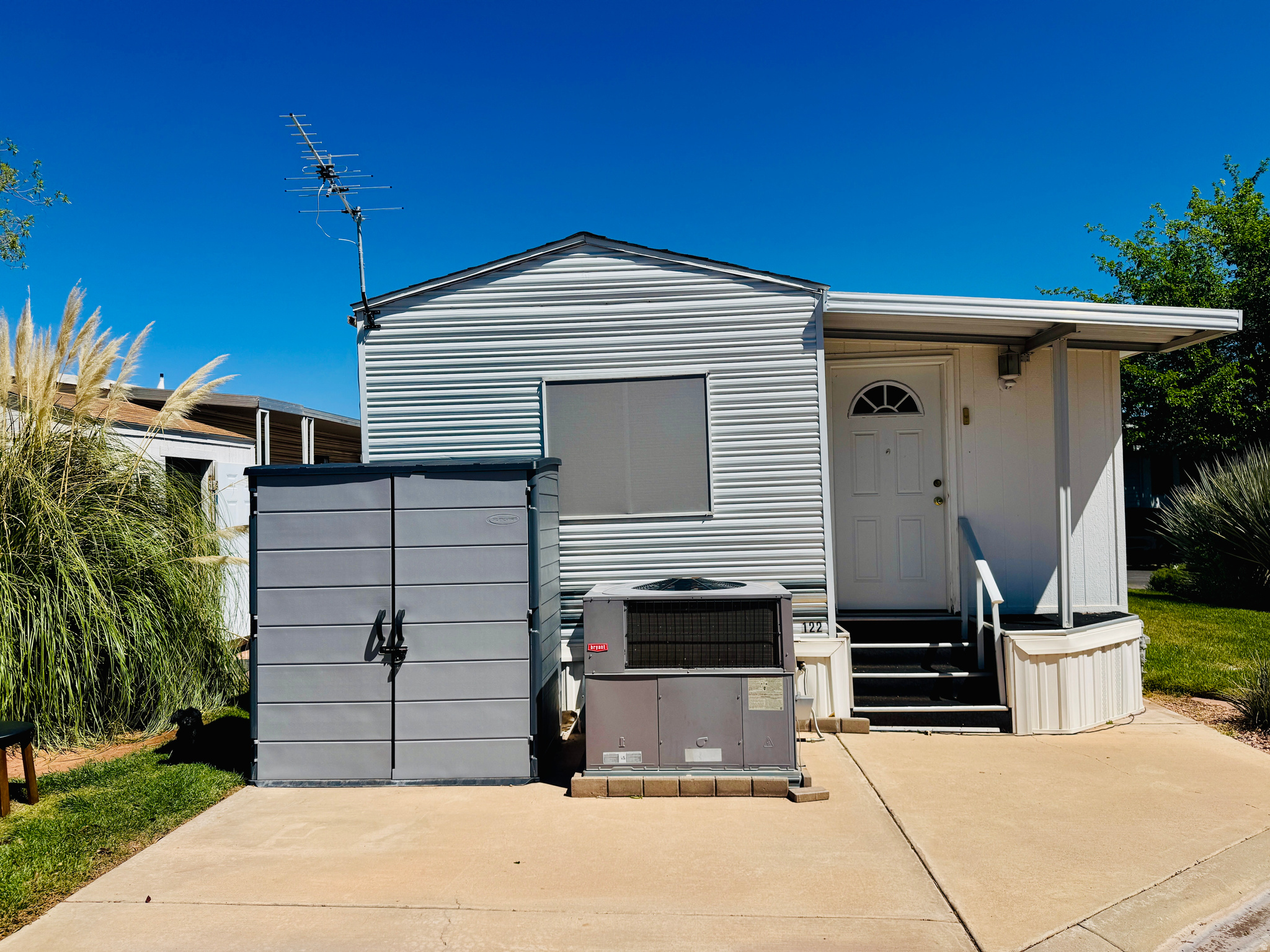 main property photo 17