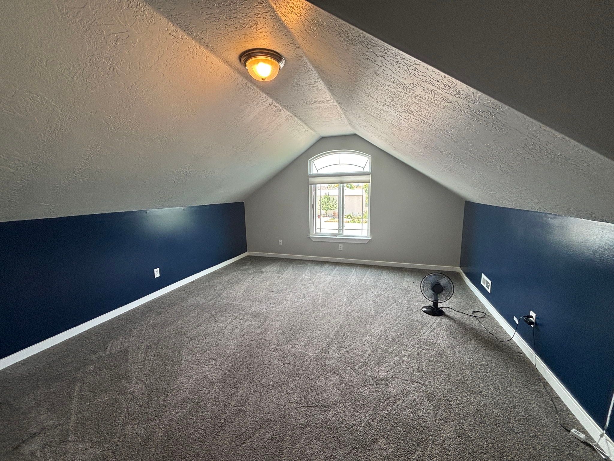 main property photo 66