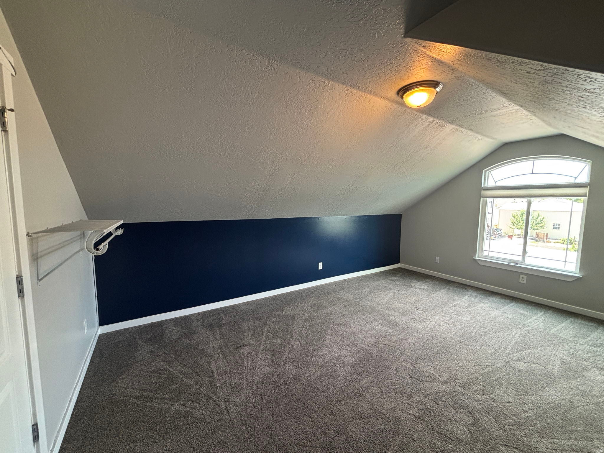 main property photo 70