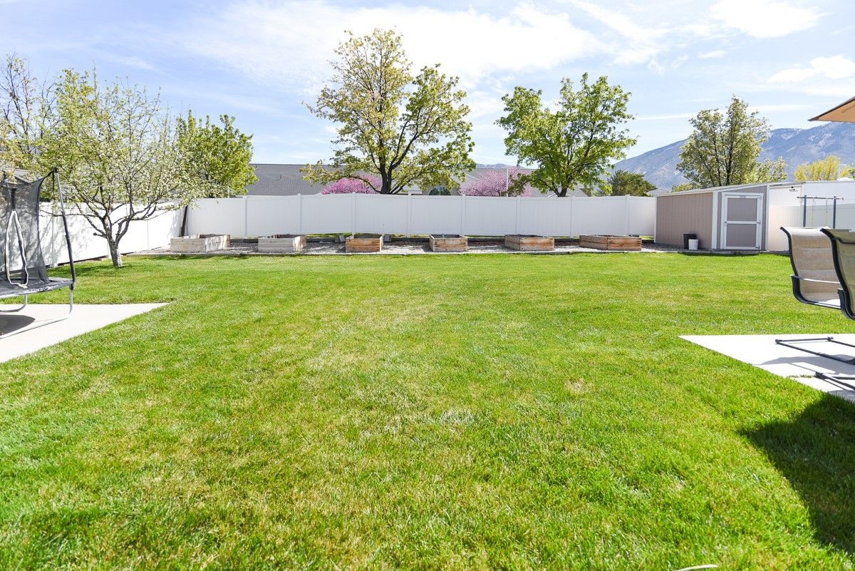main property photo 75