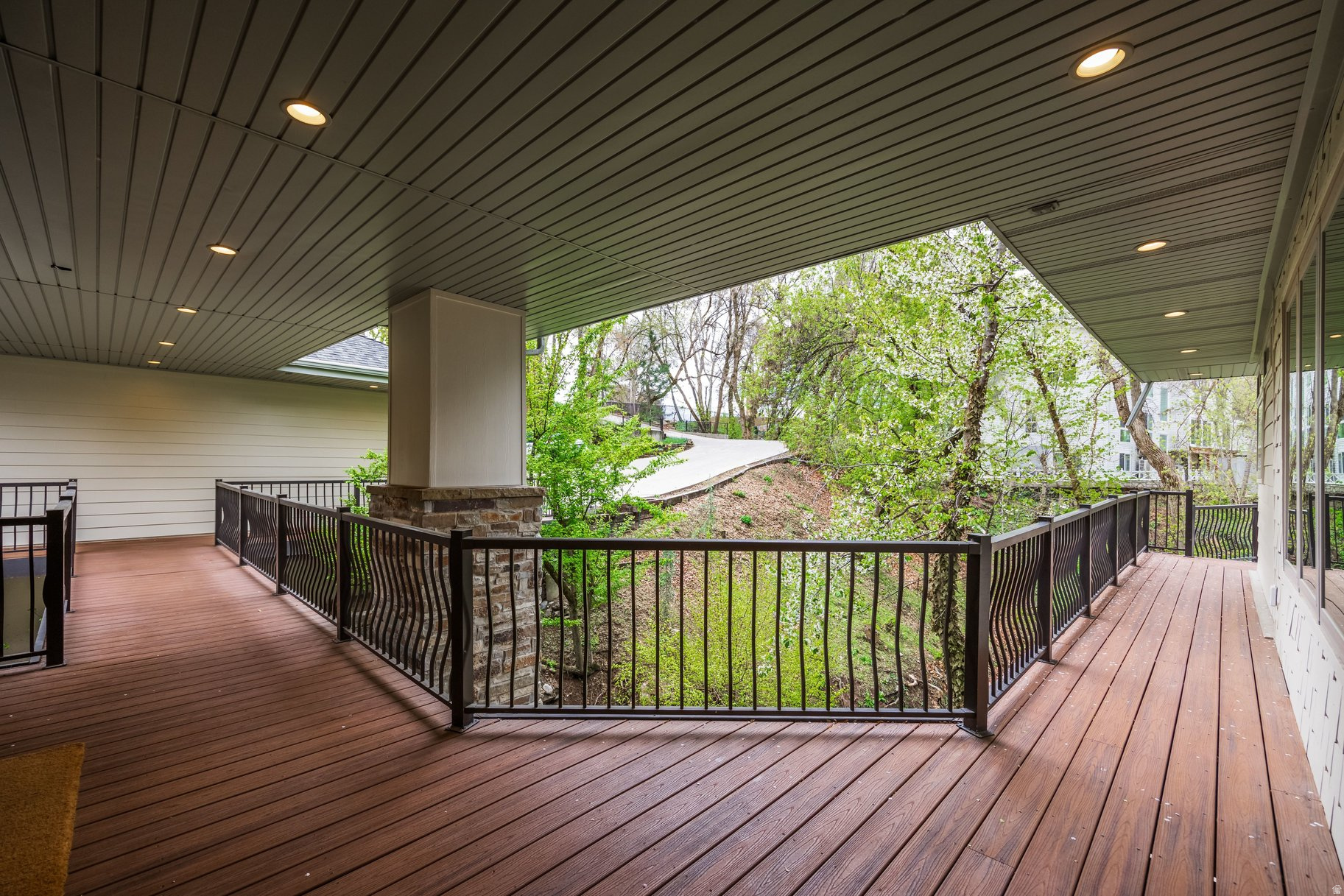 main property photo 64