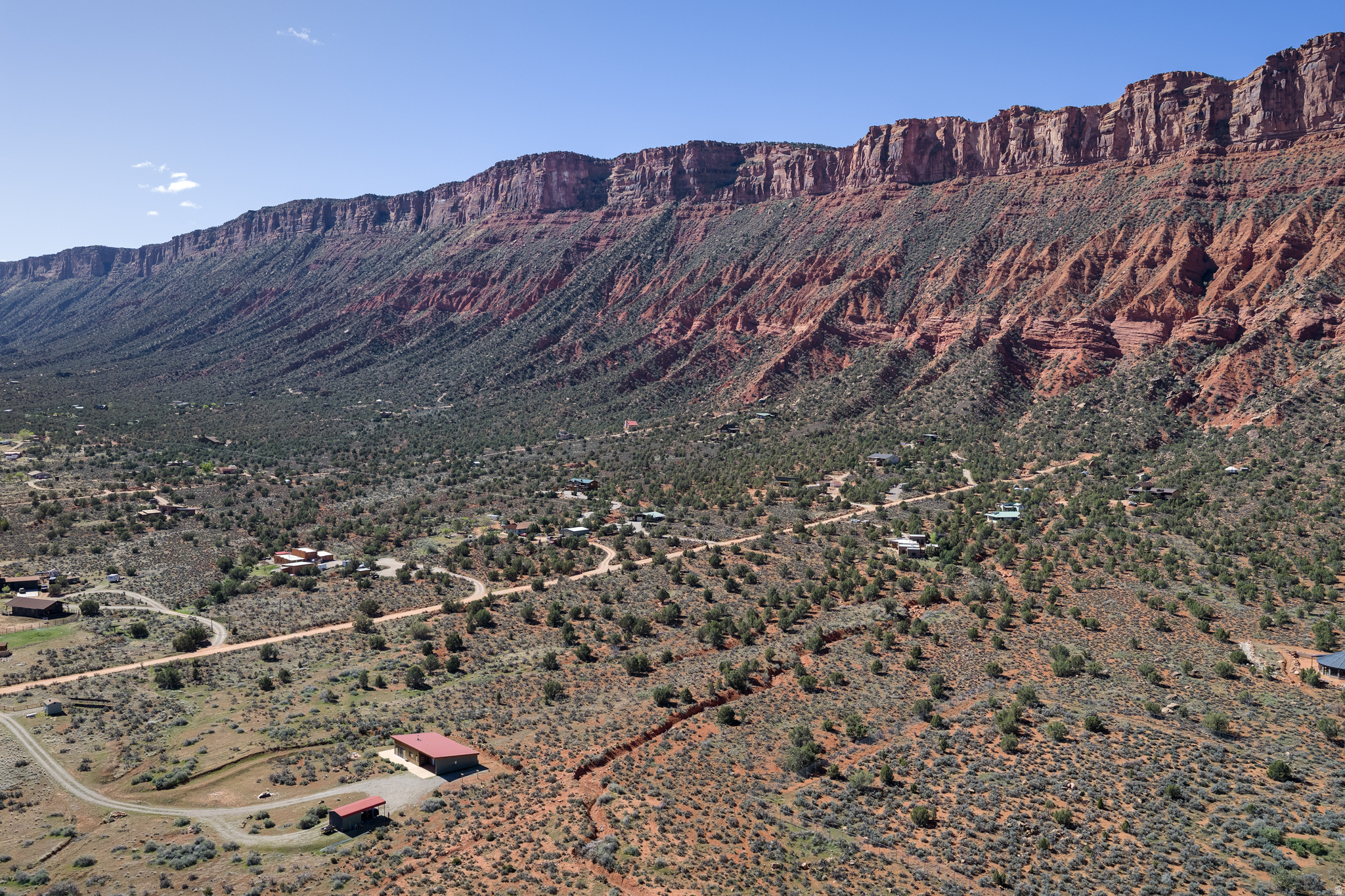 main property photo 27