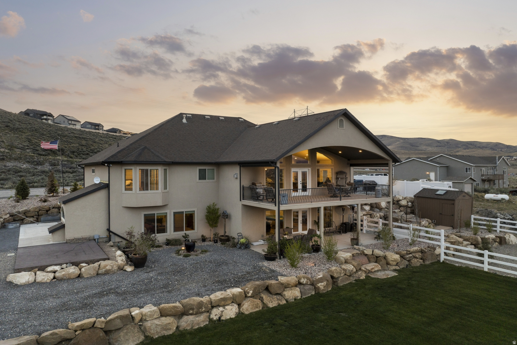 main property photo 50