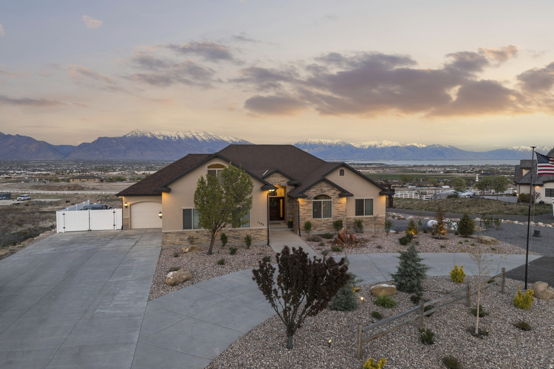 main property photo 51