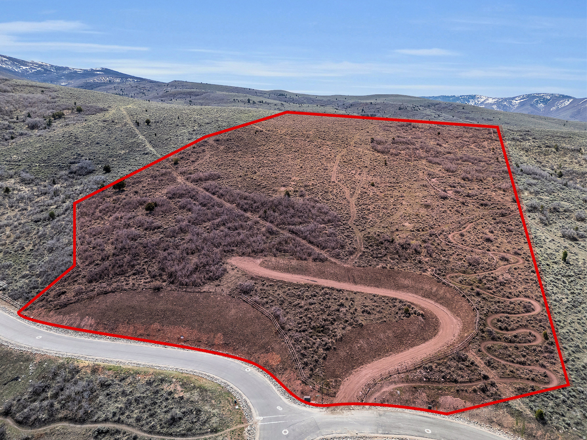 main property photo 4