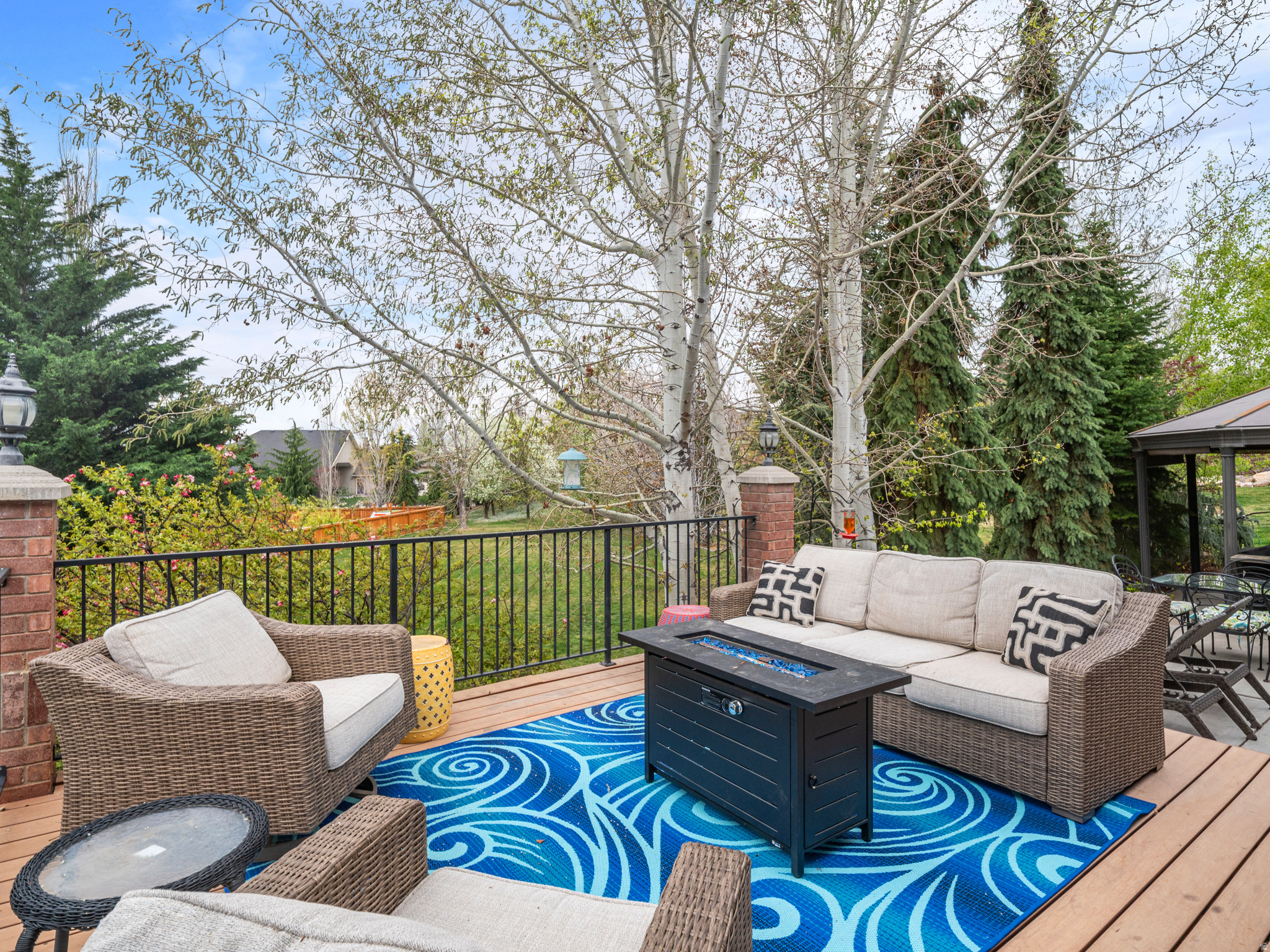 main property photo 58