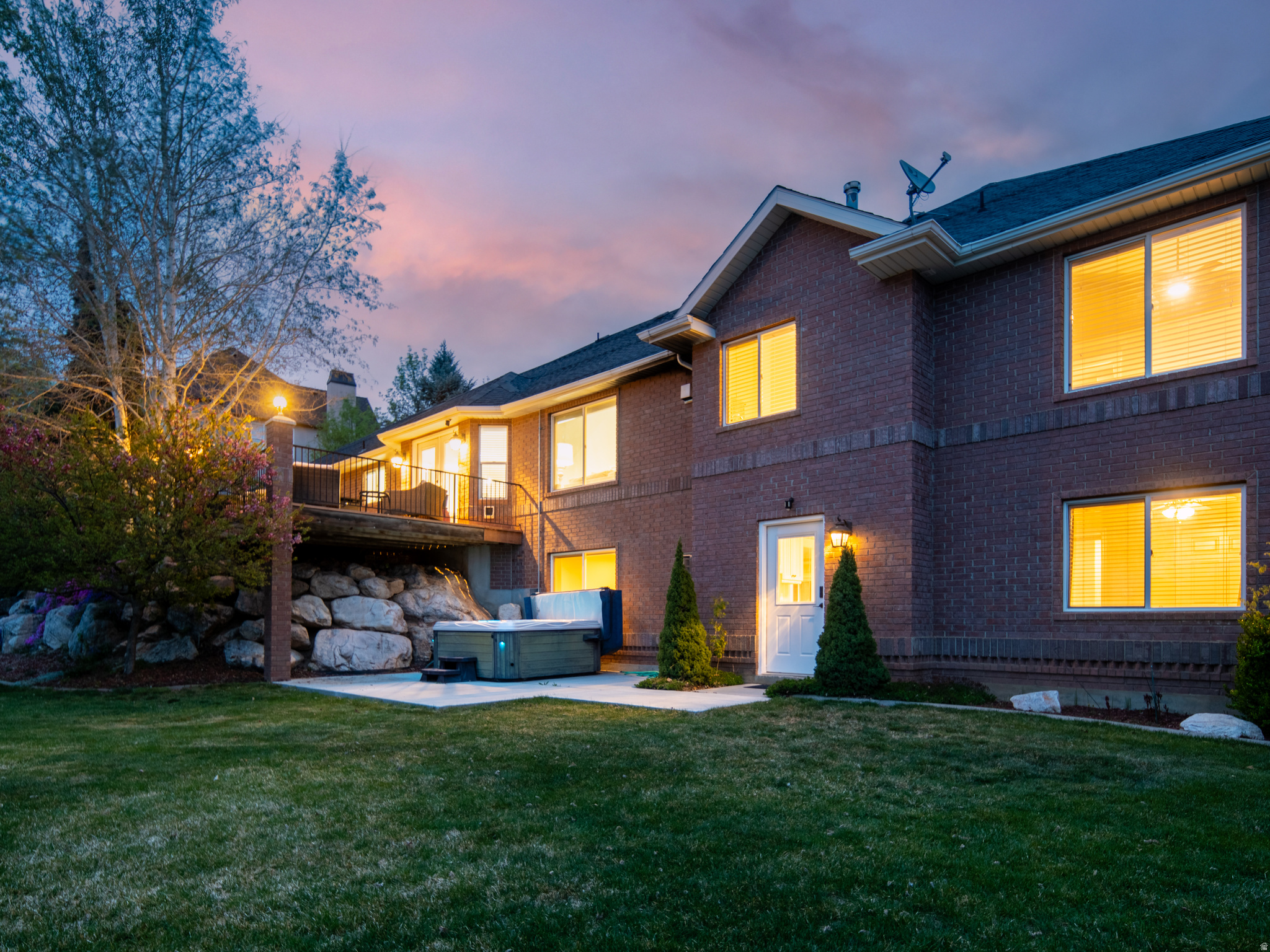 main property photo 75