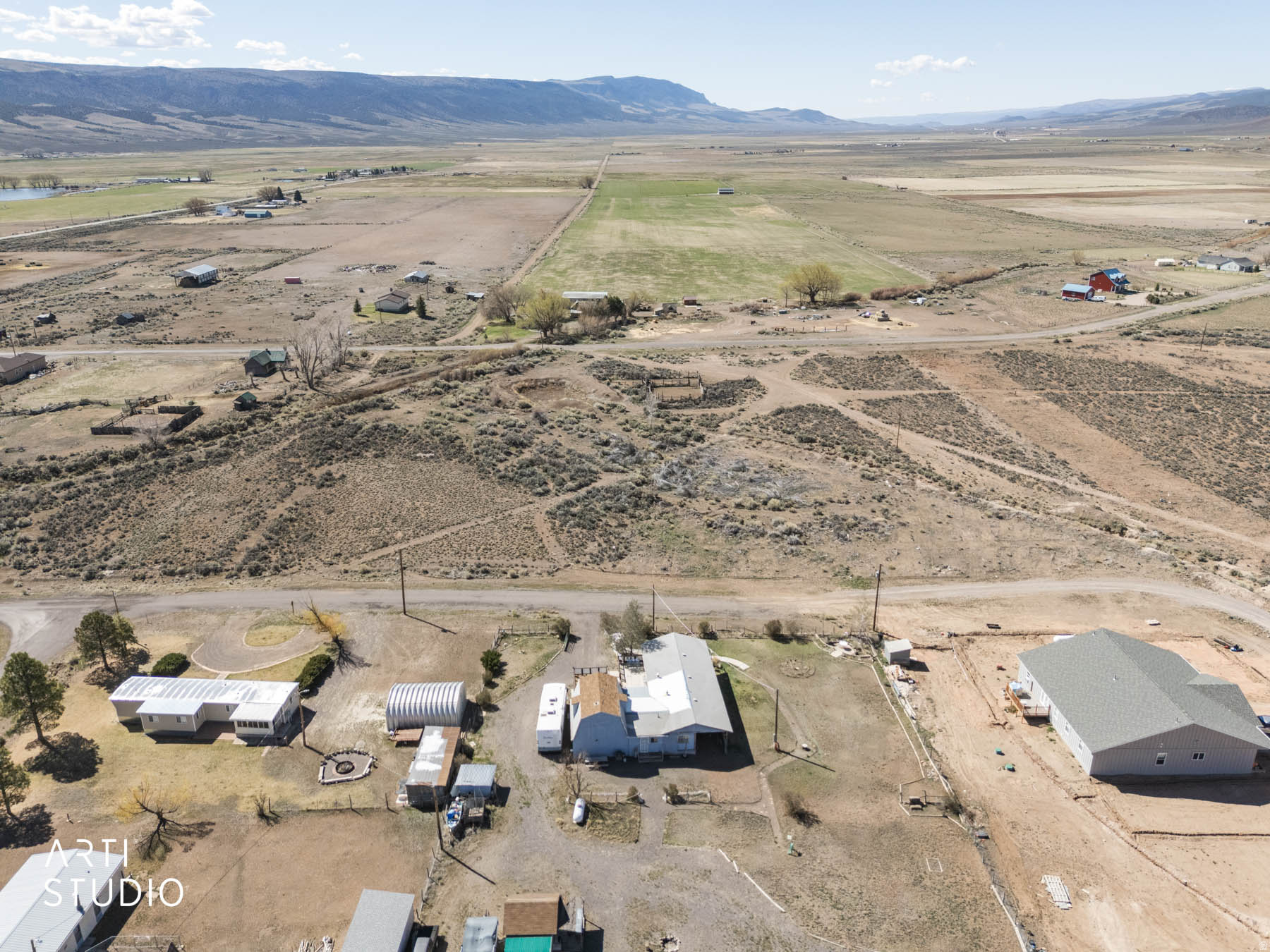 main property photo 6