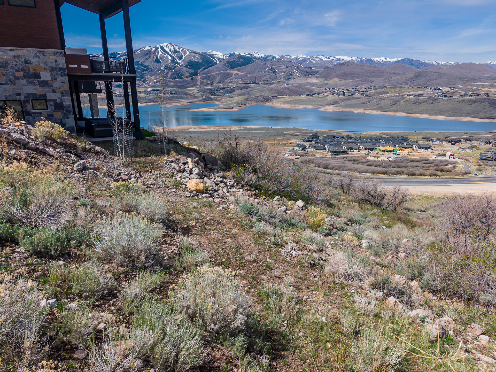 main property photo 13