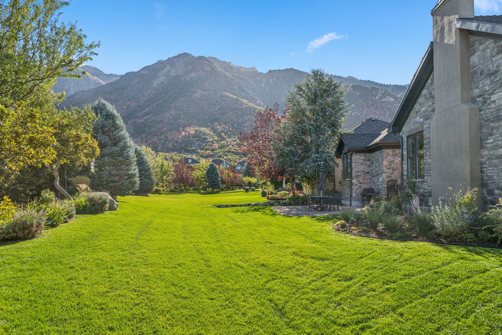main property photo 45