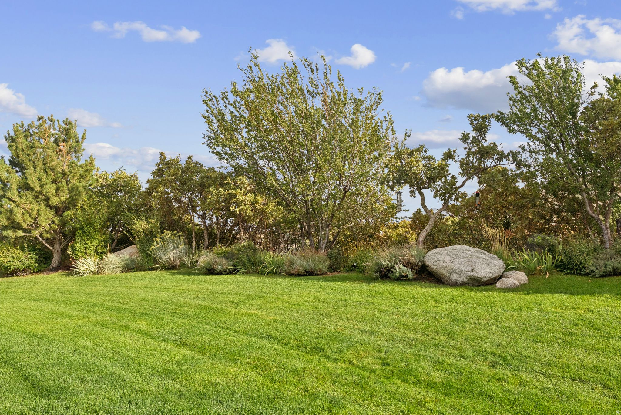 main property photo 50