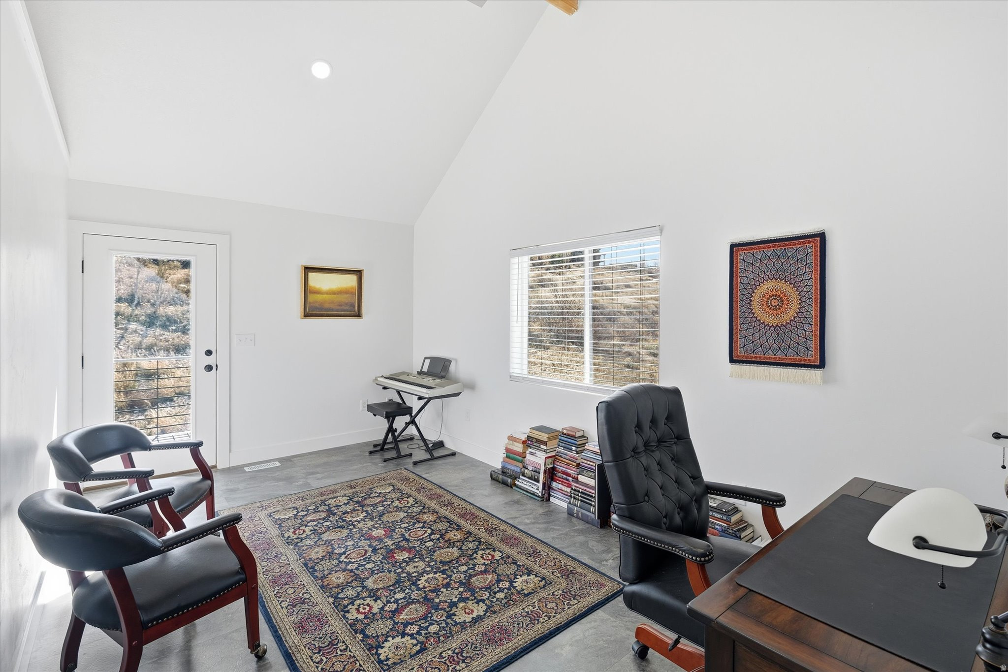 main property photo 23