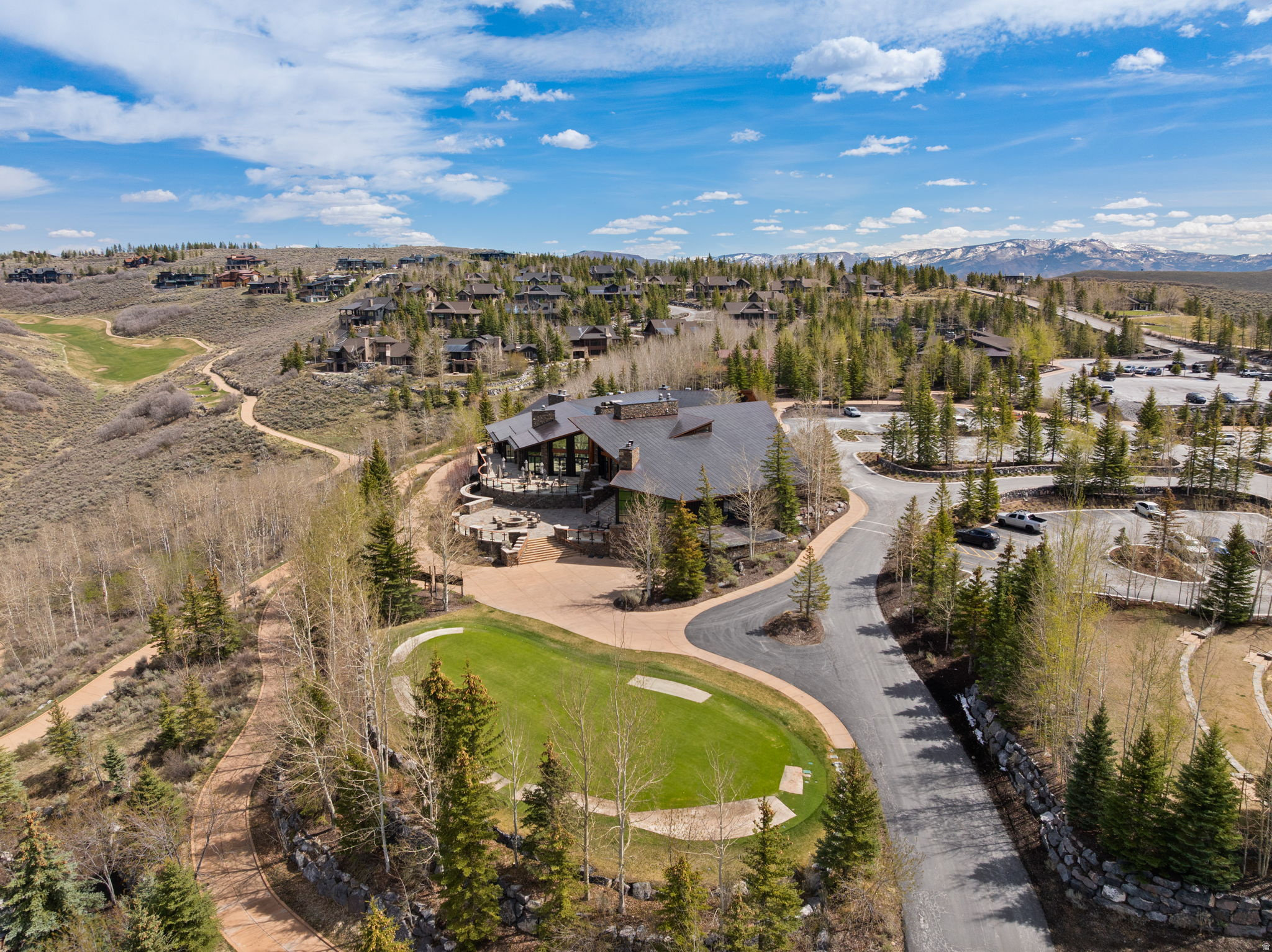 main property photo 20