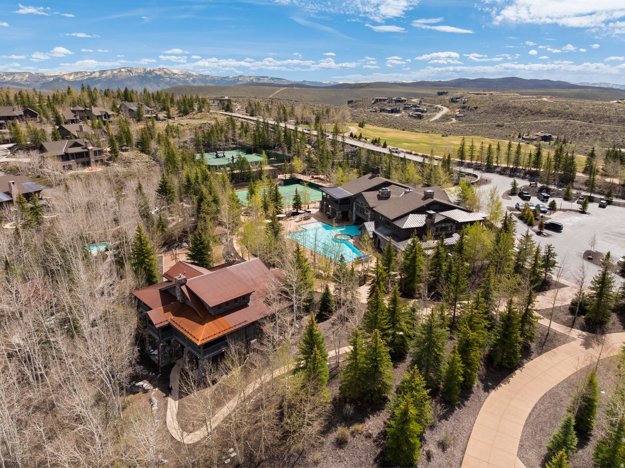 main property photo 23