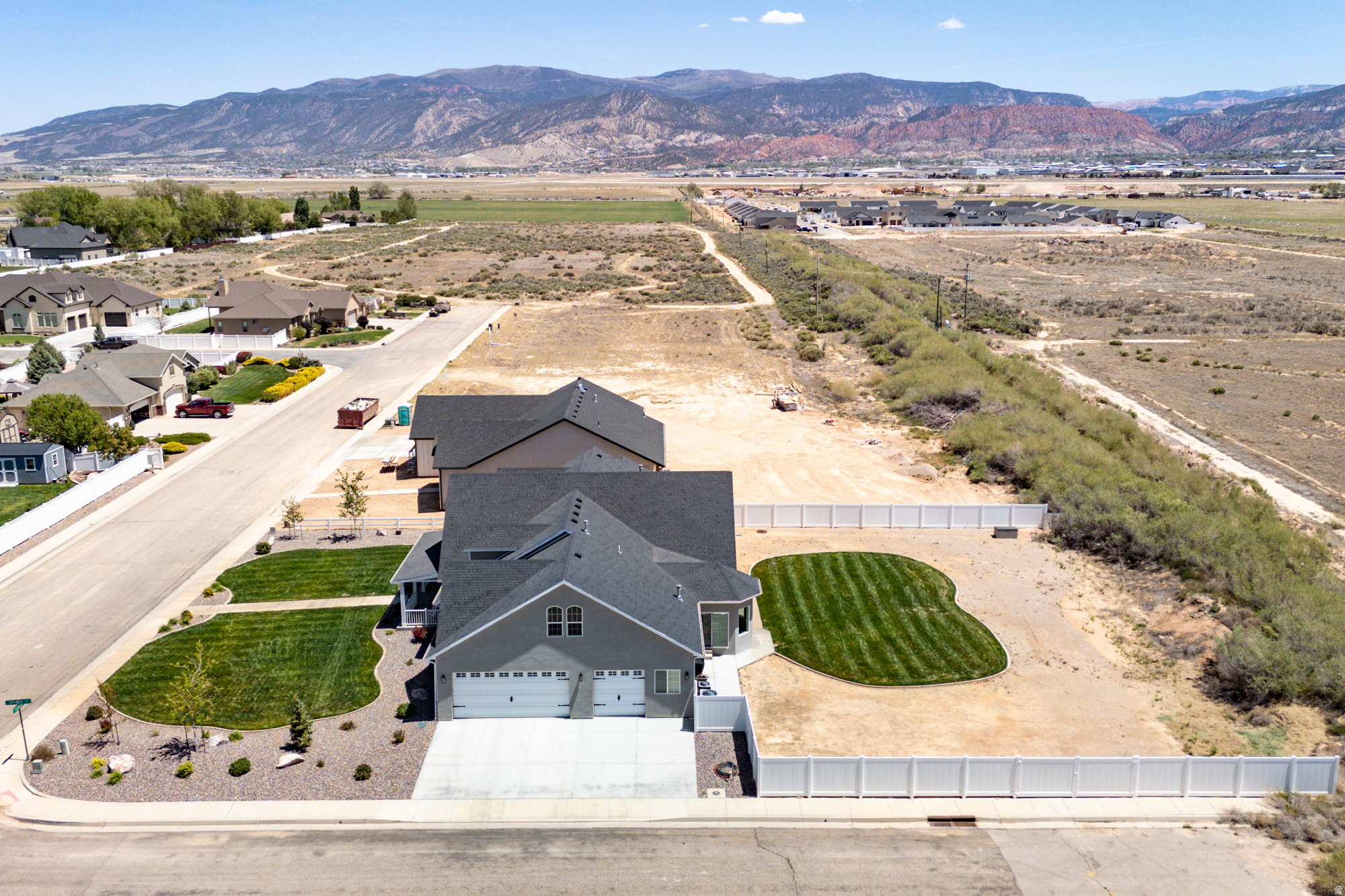 main property photo 67