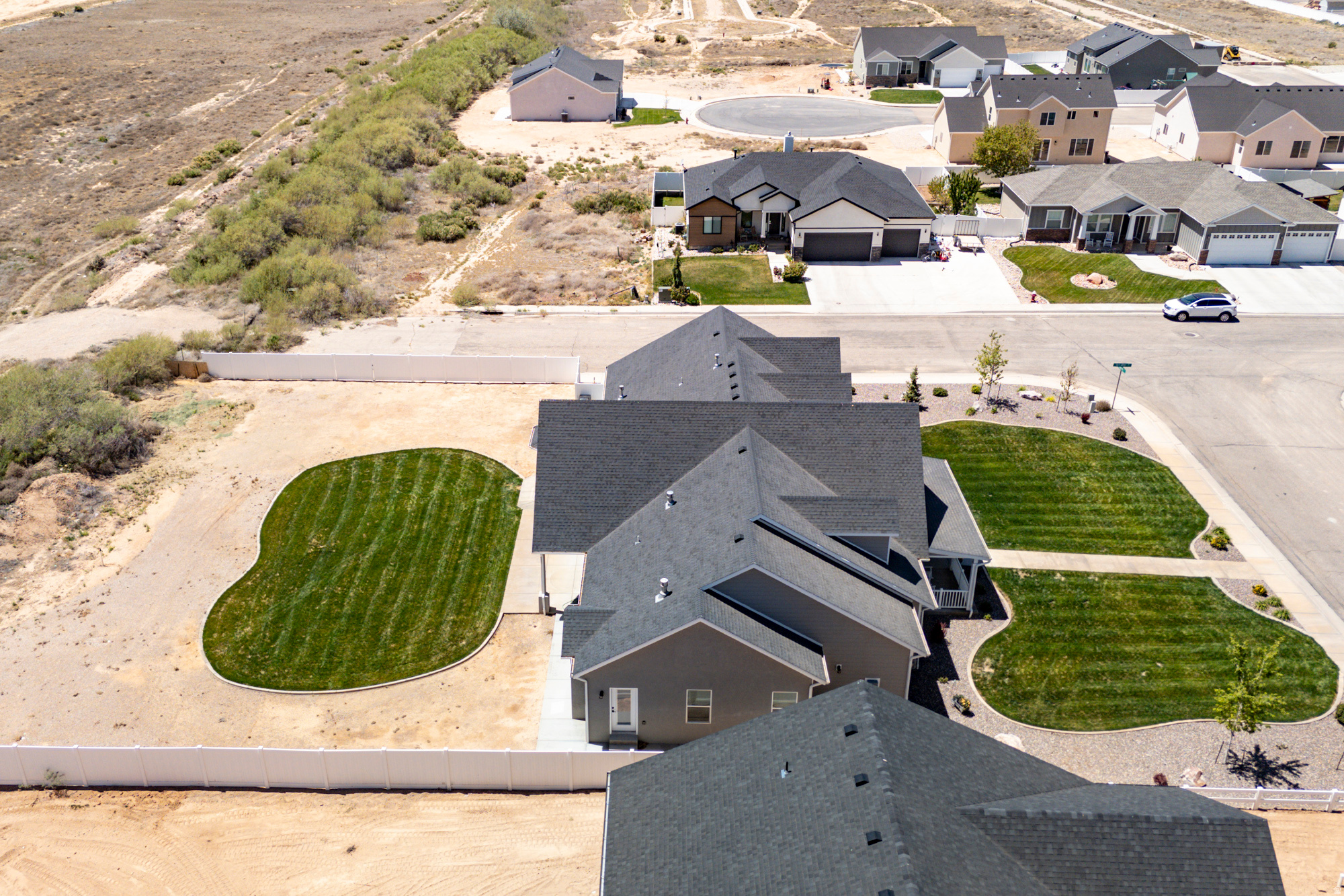 main property photo 70