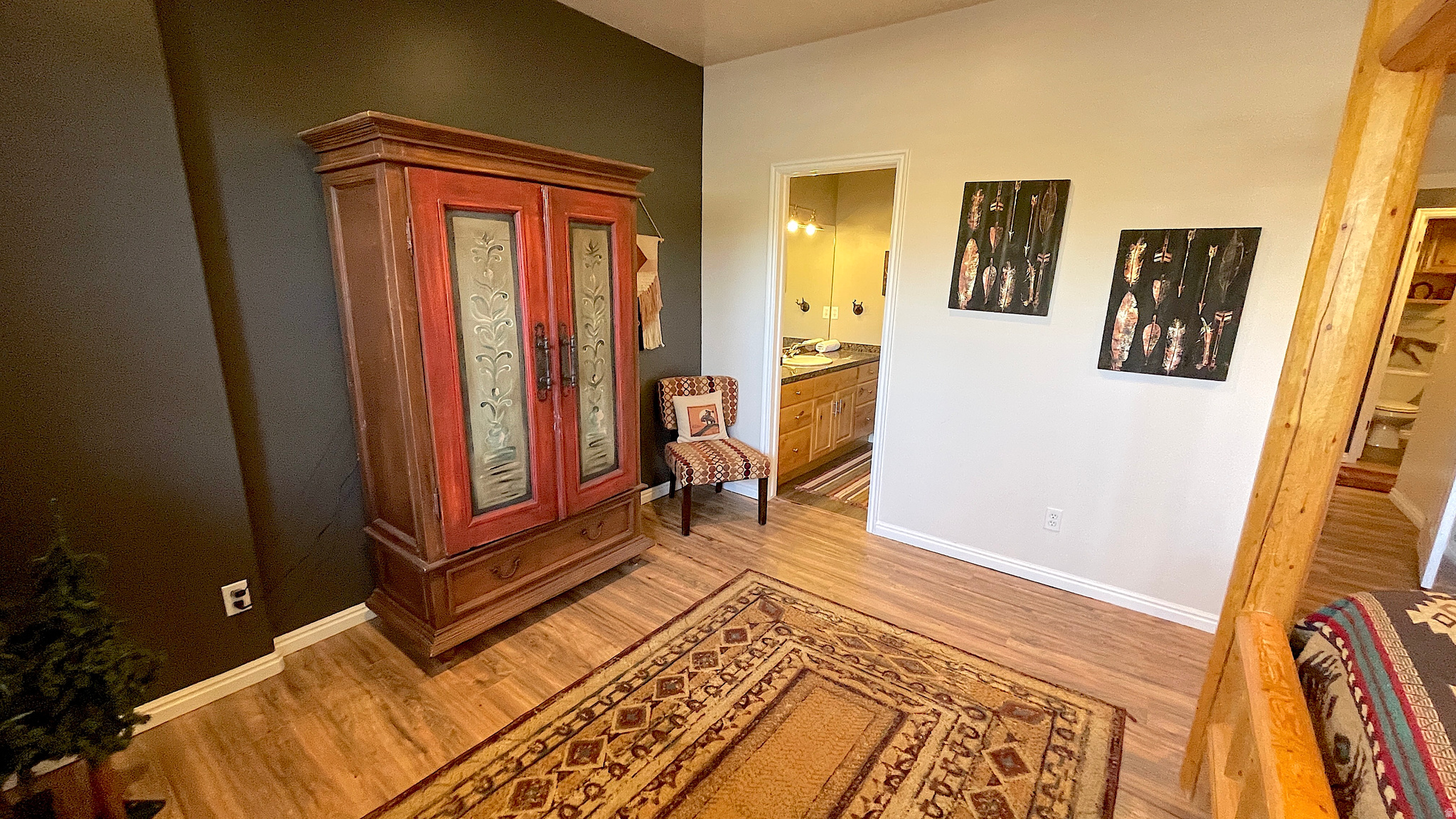 main property photo 10