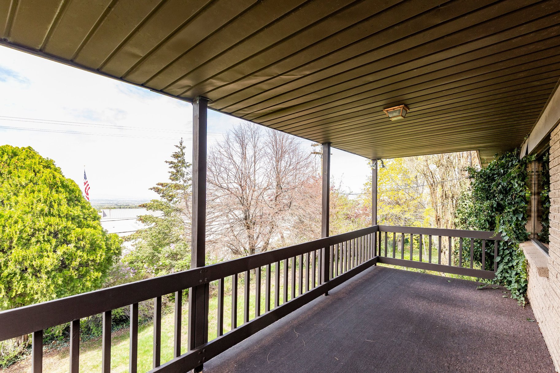 main property photo 44