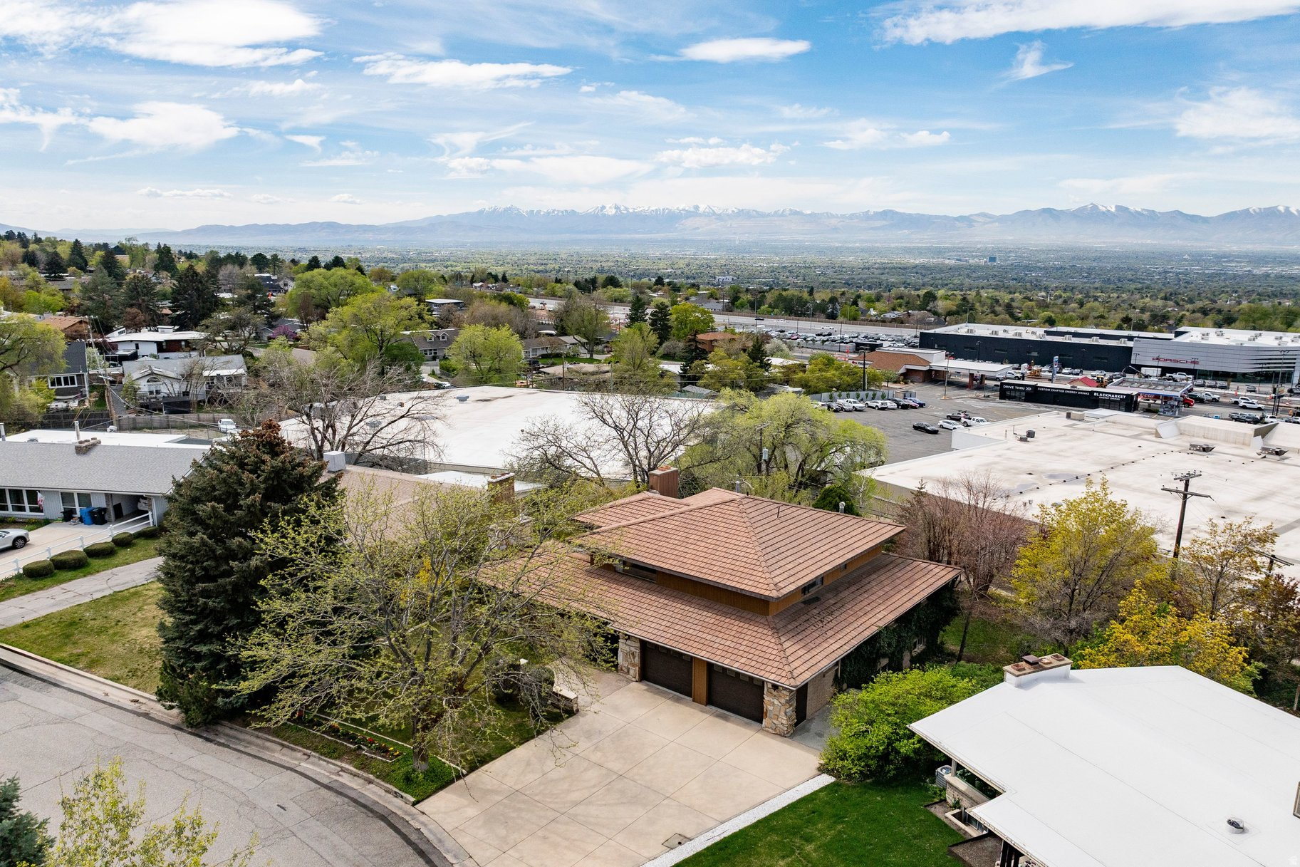 main property photo 63