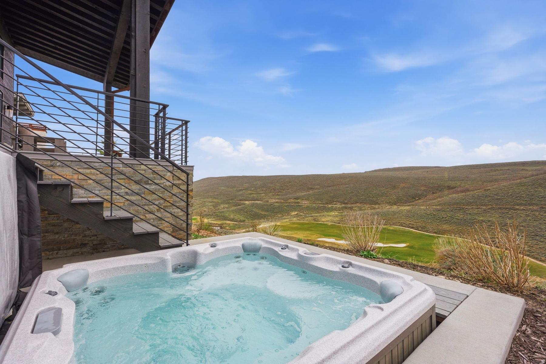 main property photo 37