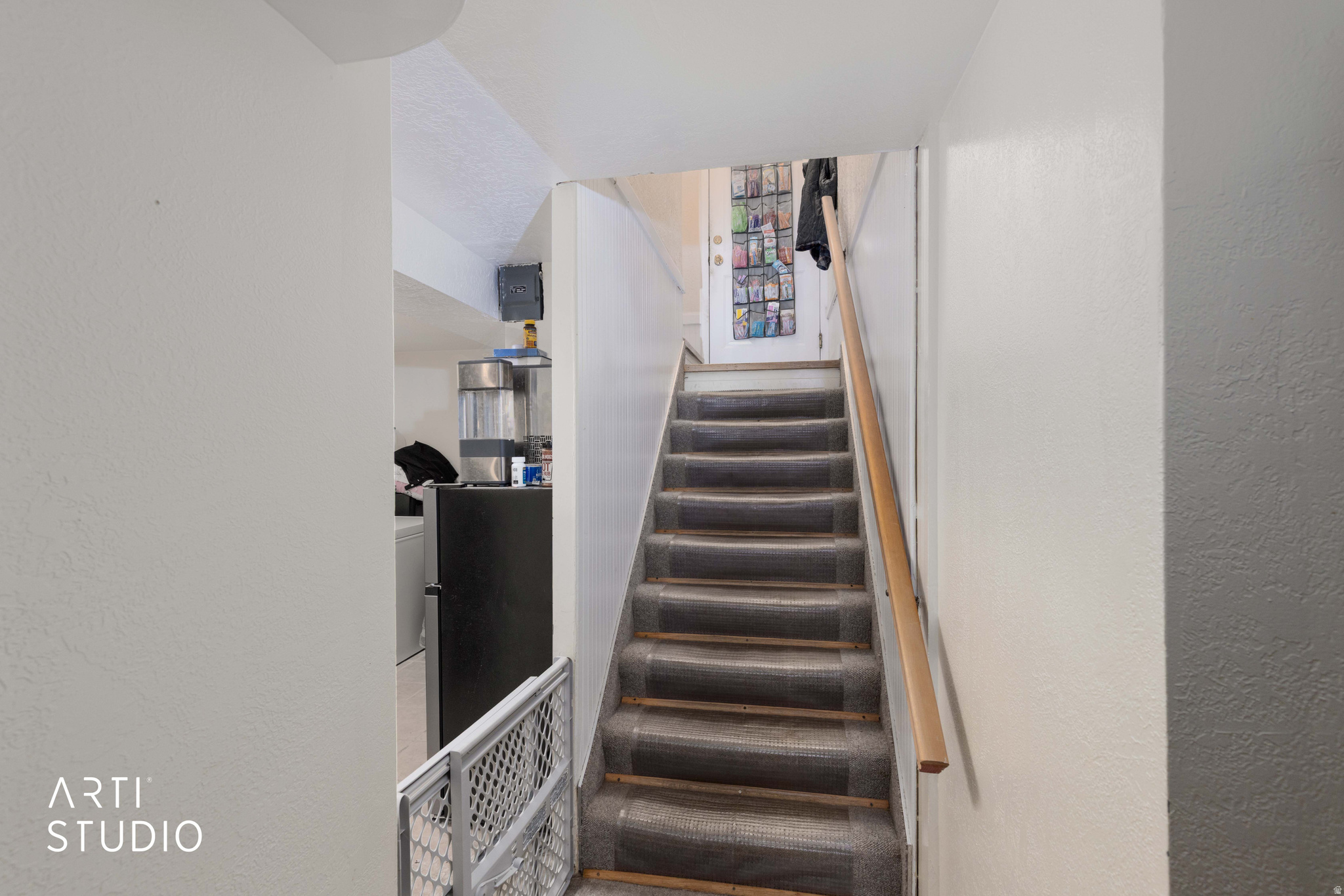 main property photo 18