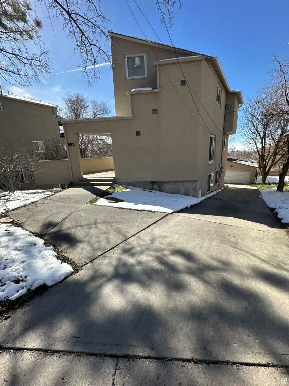 main property photo 74