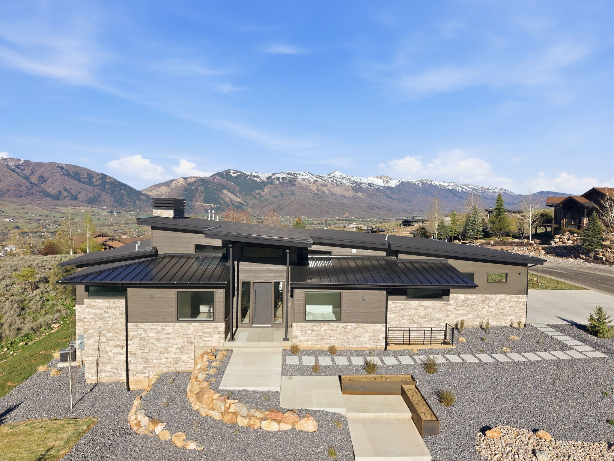 main property photo 60
