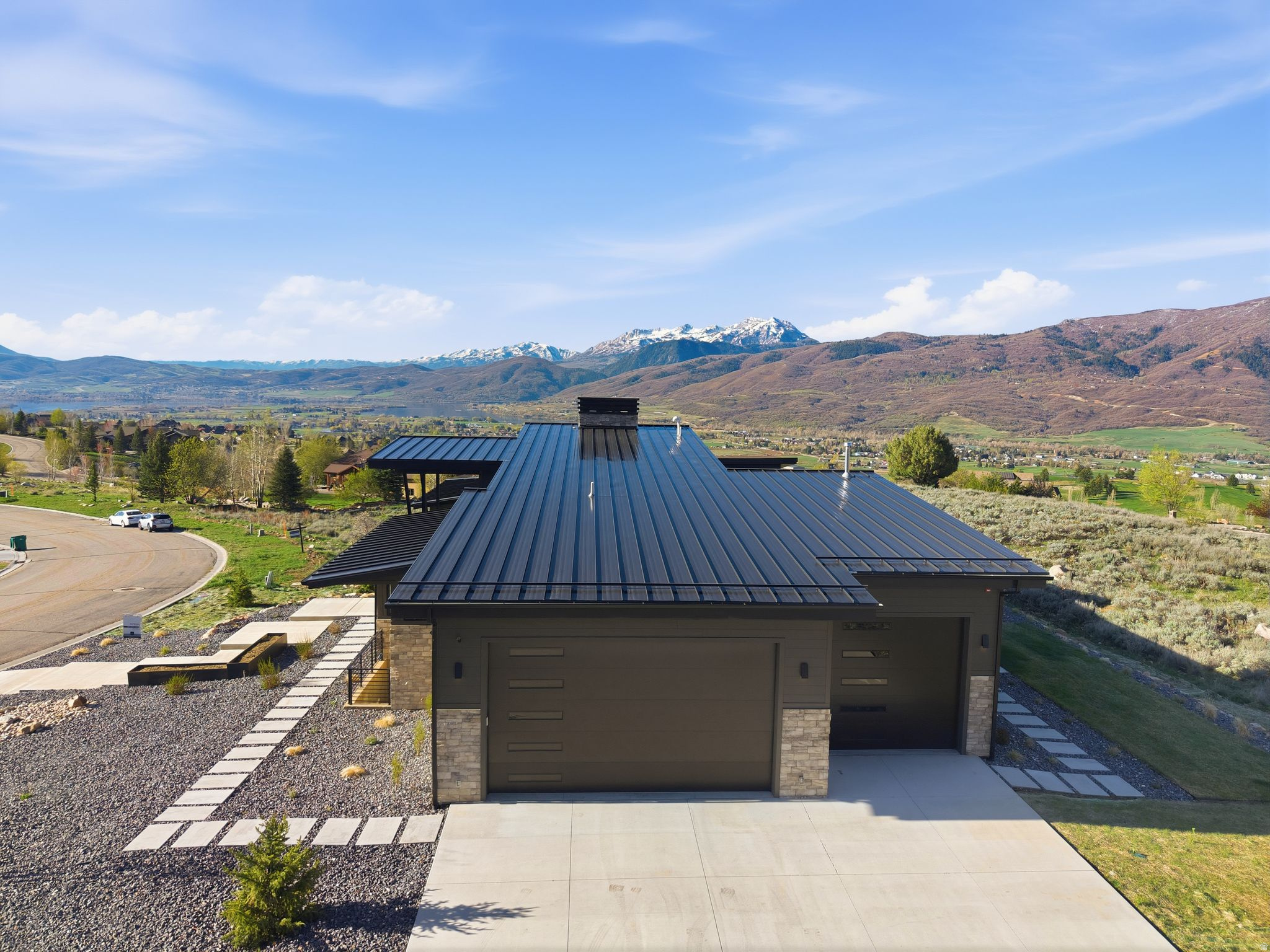main property photo 65