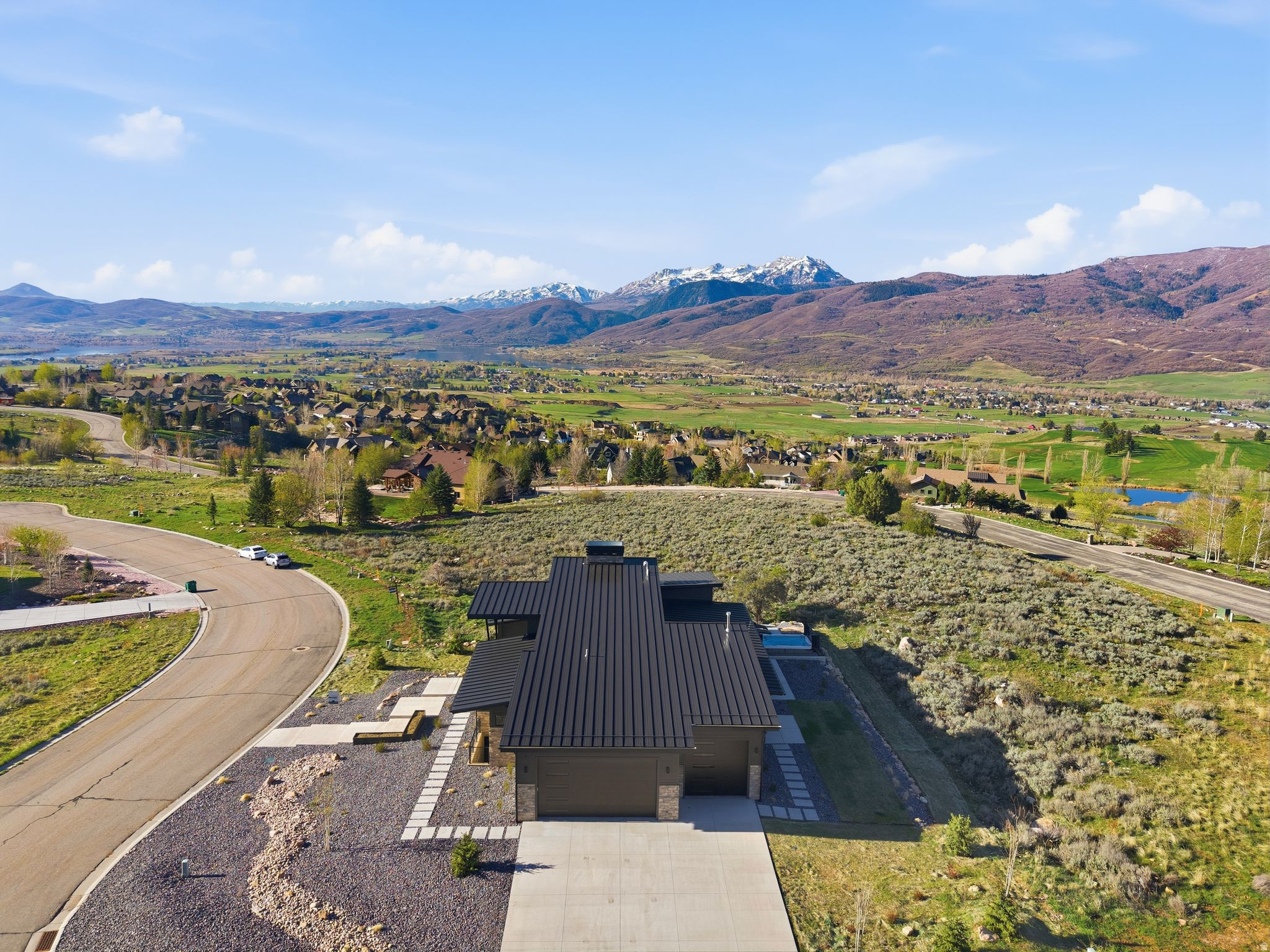 main property photo 66