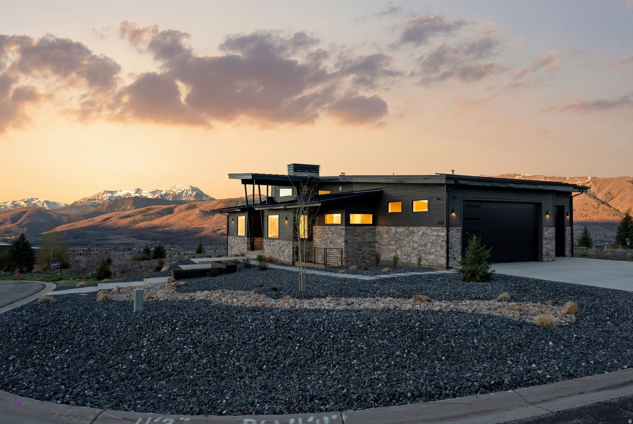 main property photo 76