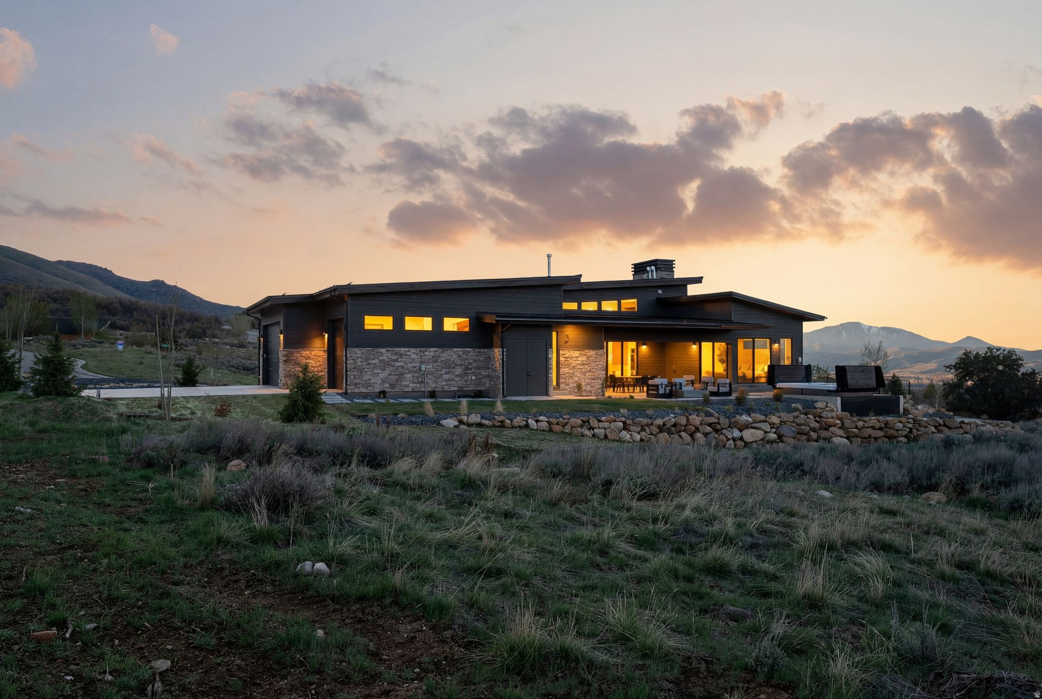 main property photo 81