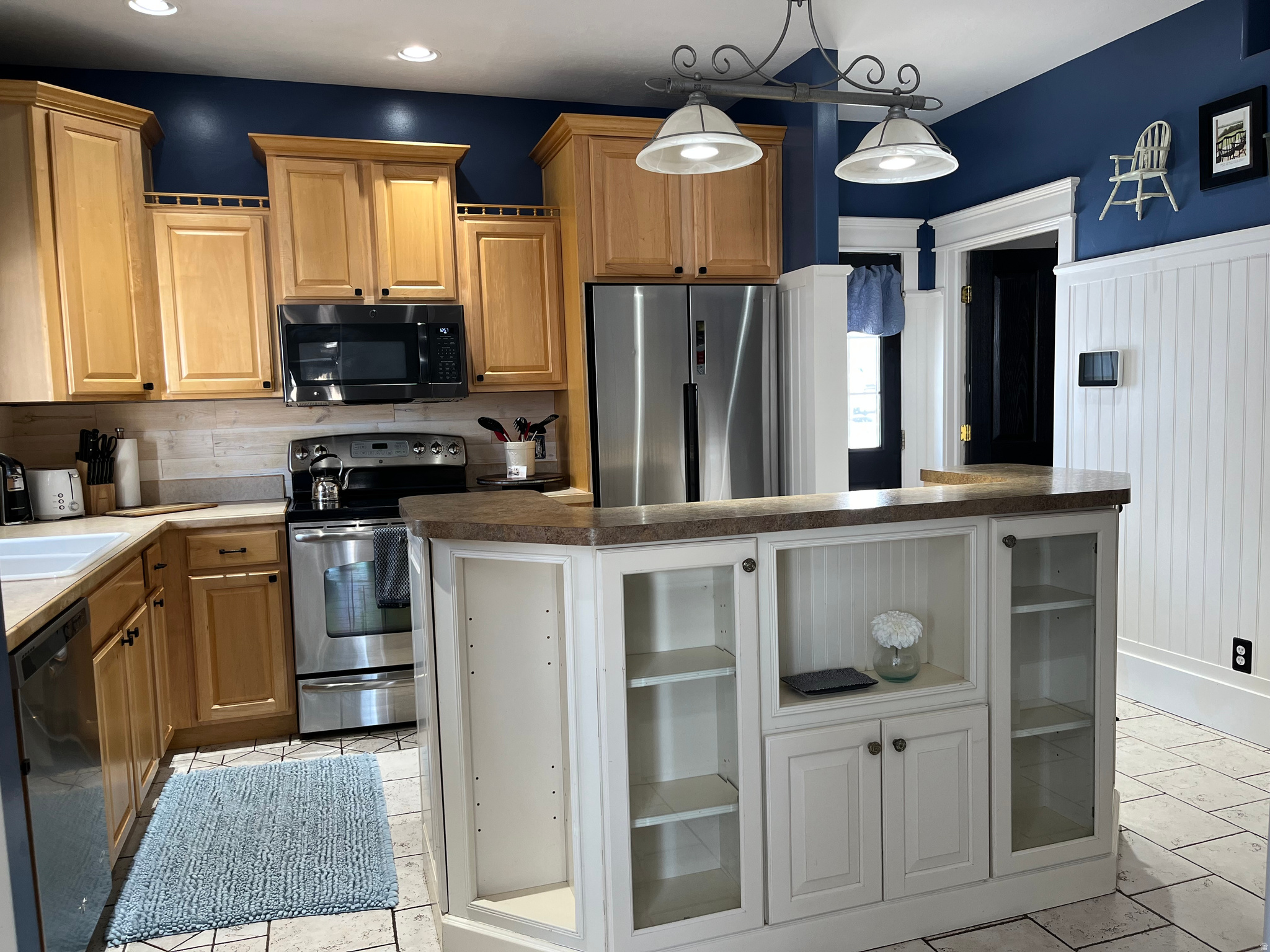 main property photo 7