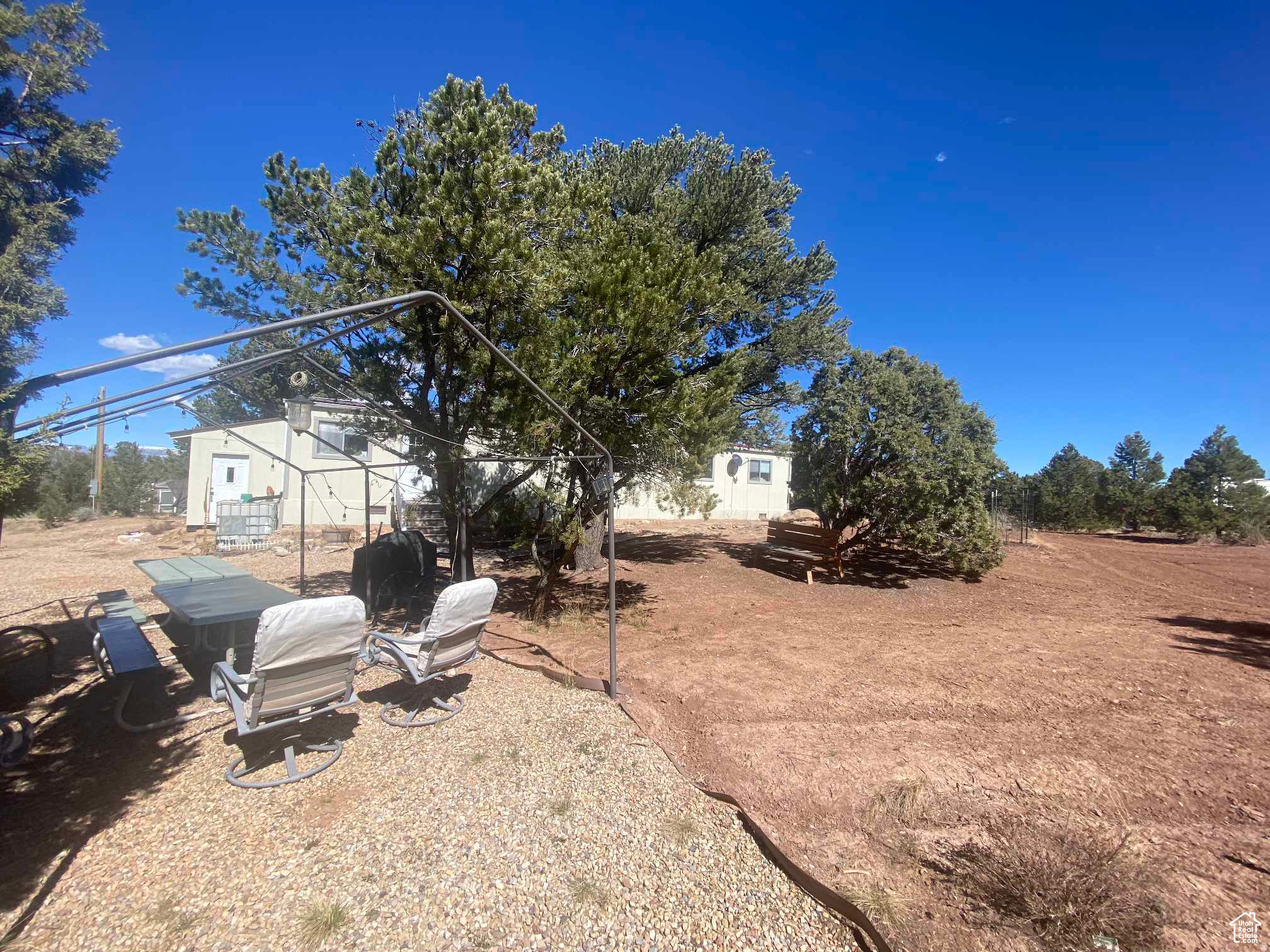 main property photo 76