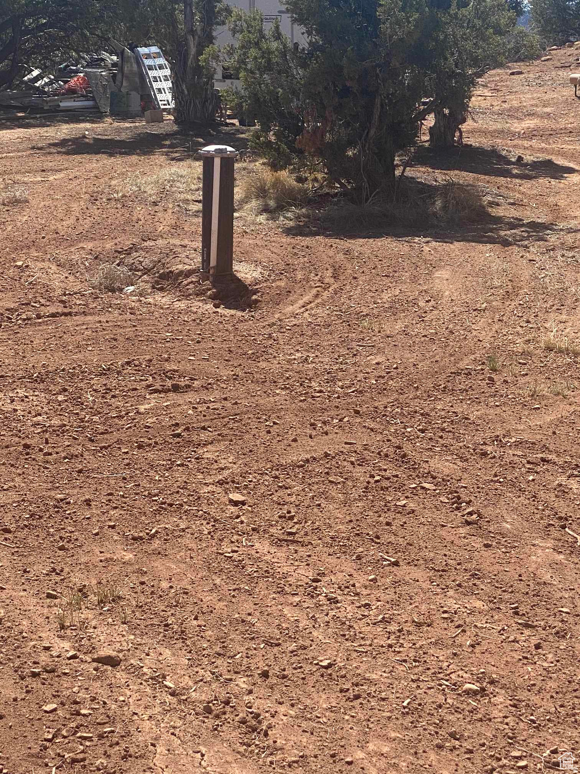 main property photo 79