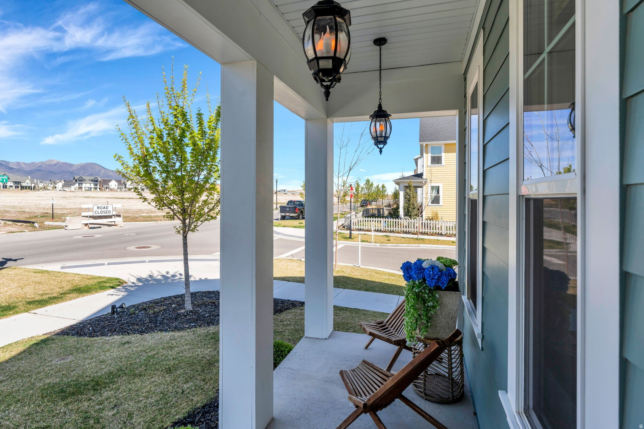 main property photo 30