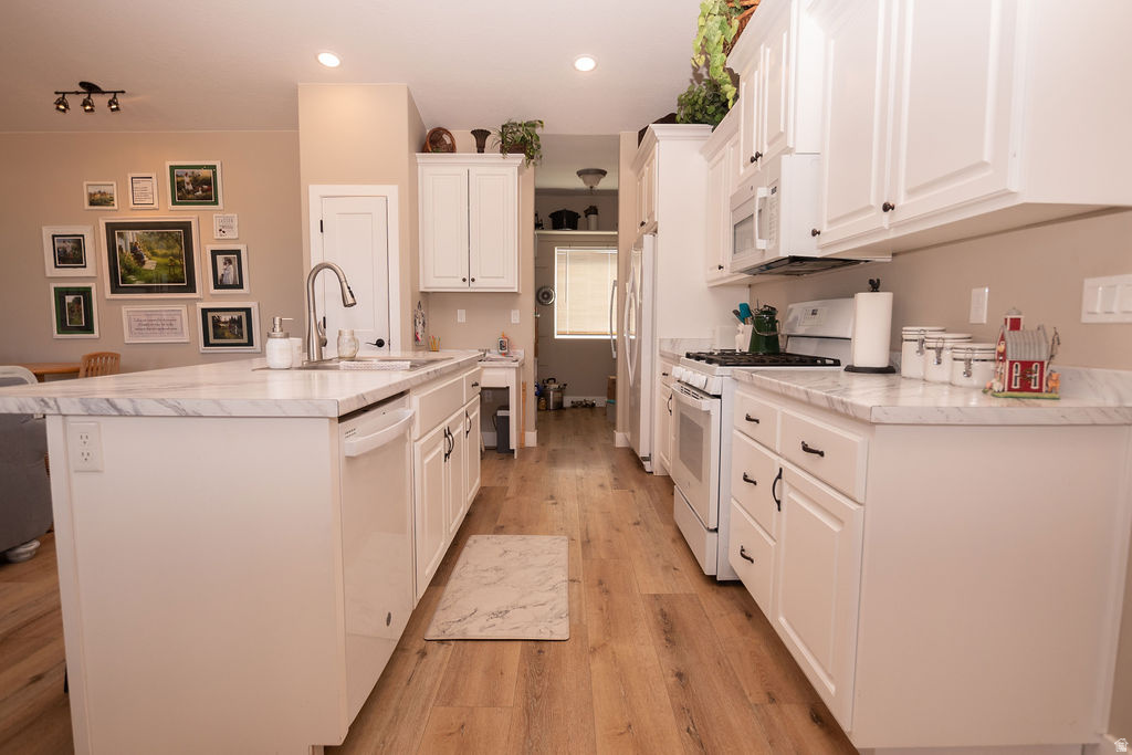 main property photo 57