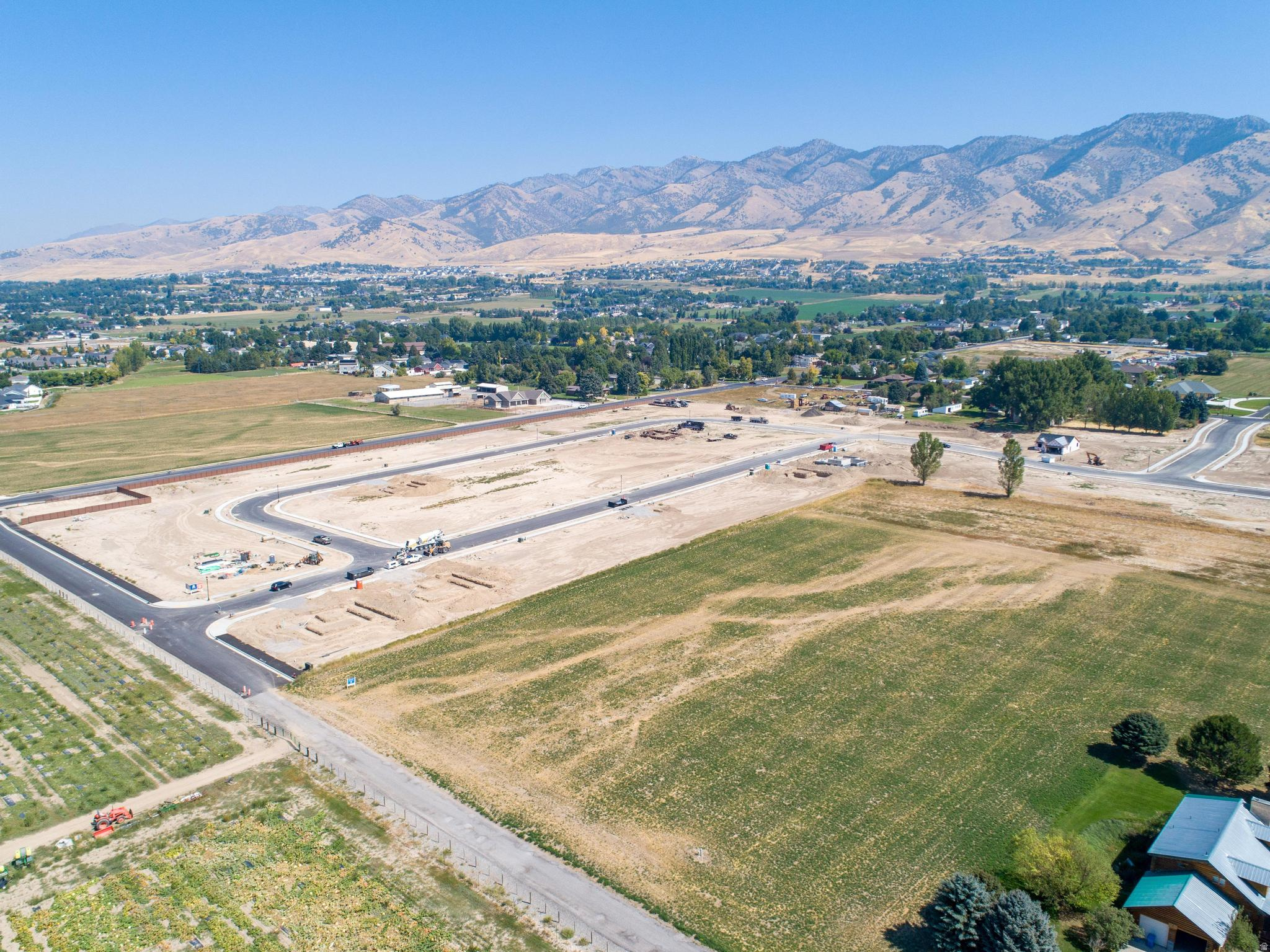 main property photo 2