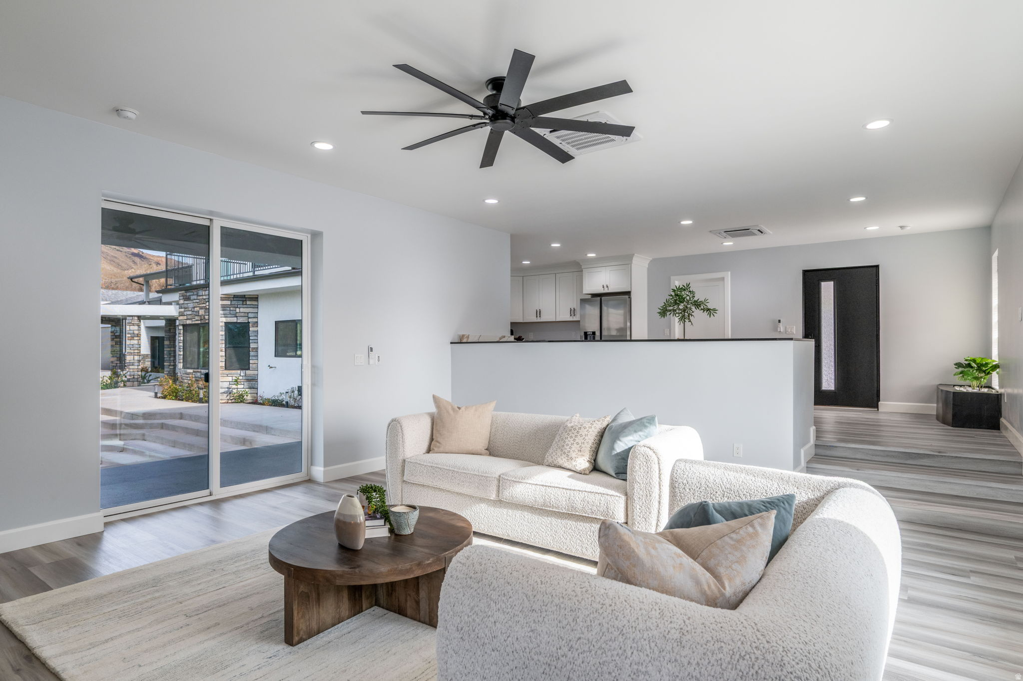 main property photo 66