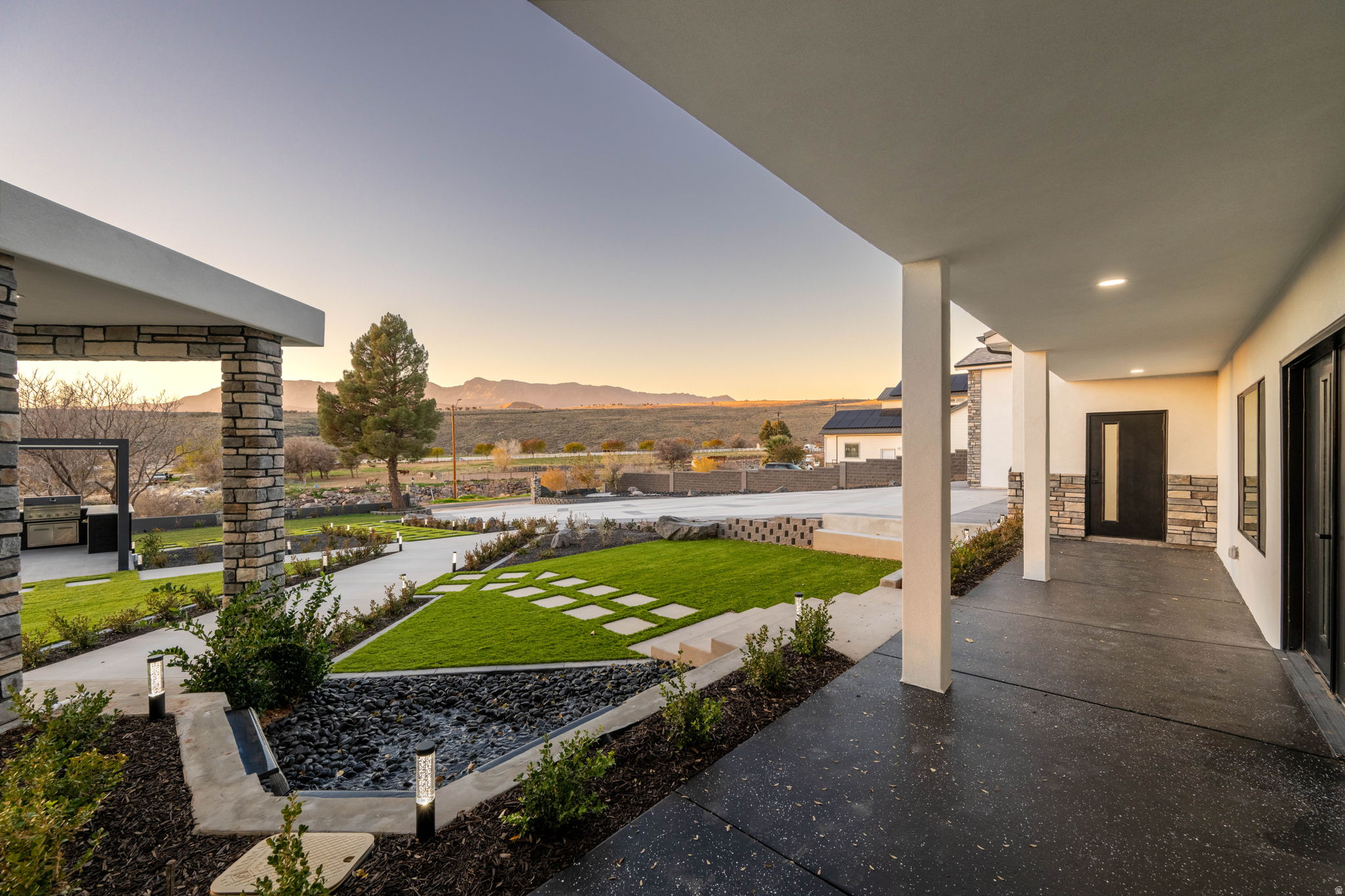 main property photo 88
