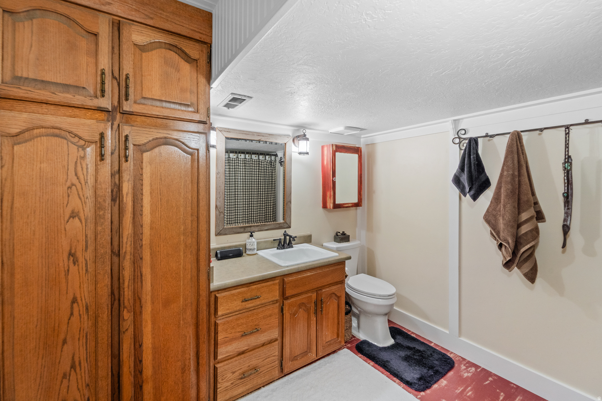 main property photo 61