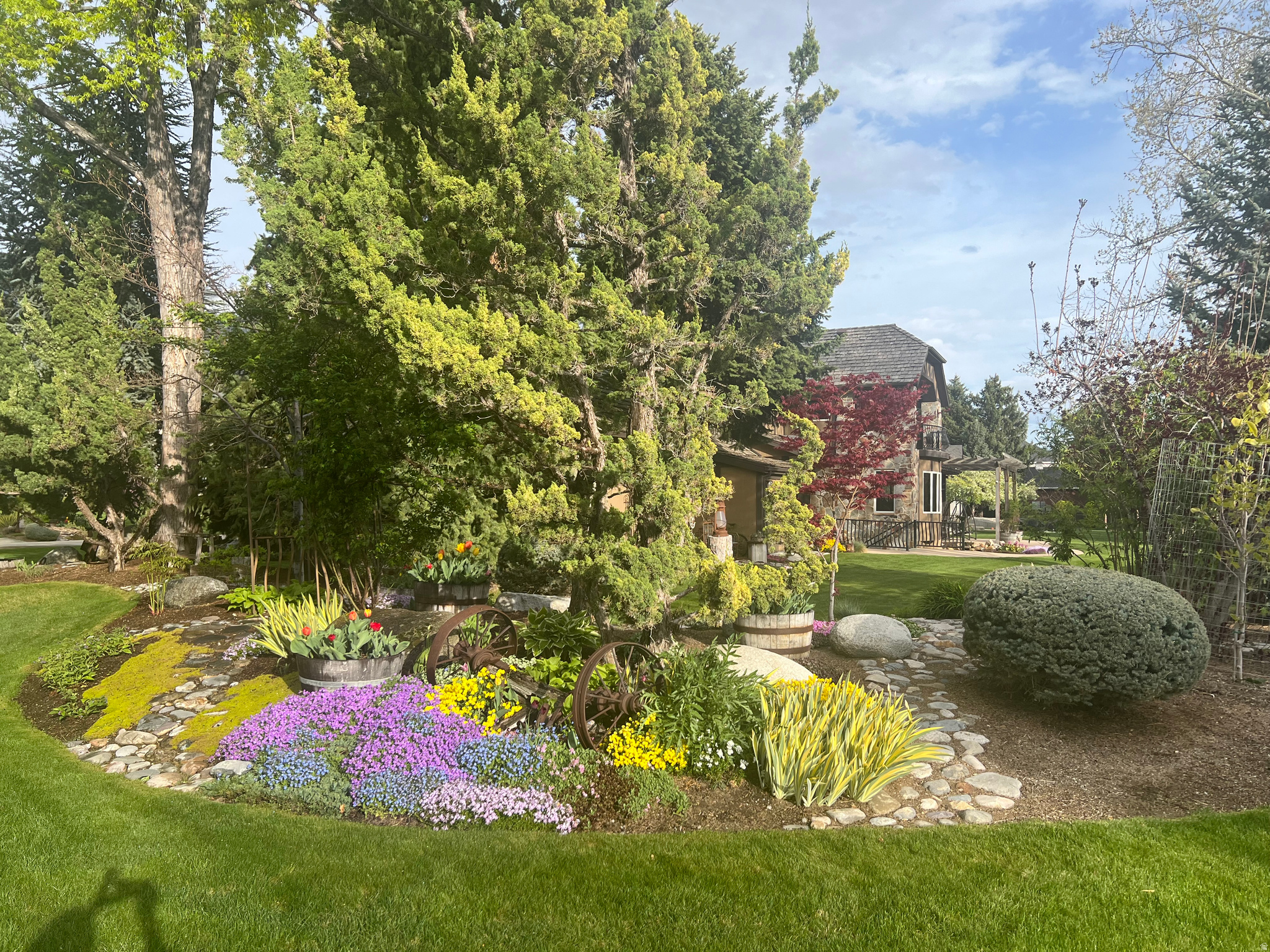 main property photo 77