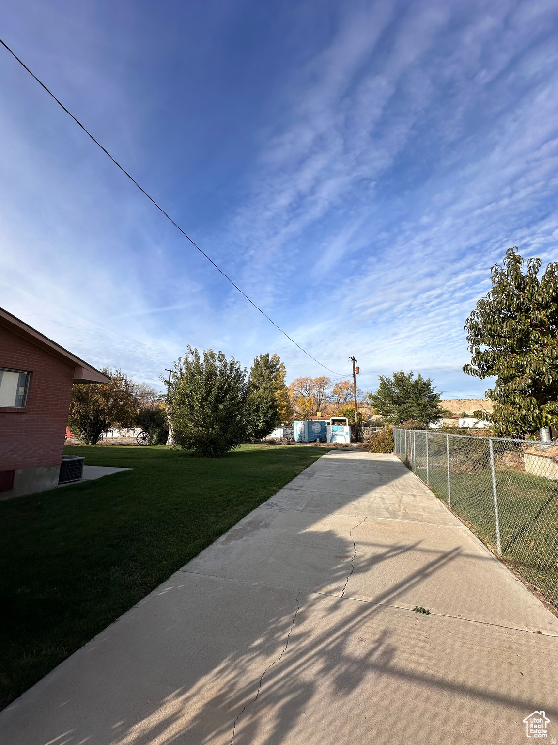 main property photo 31