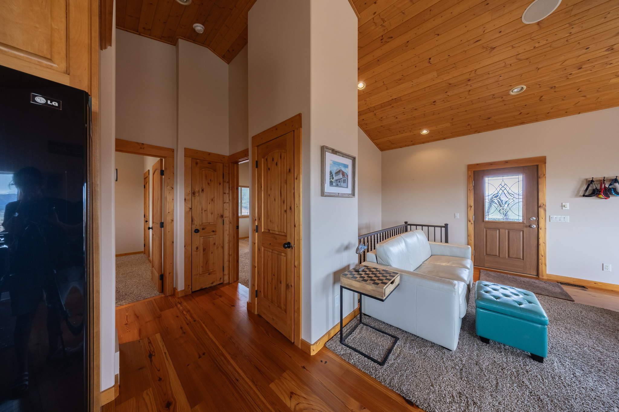 main property photo 30