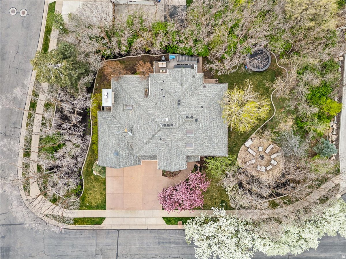 main property photo 71