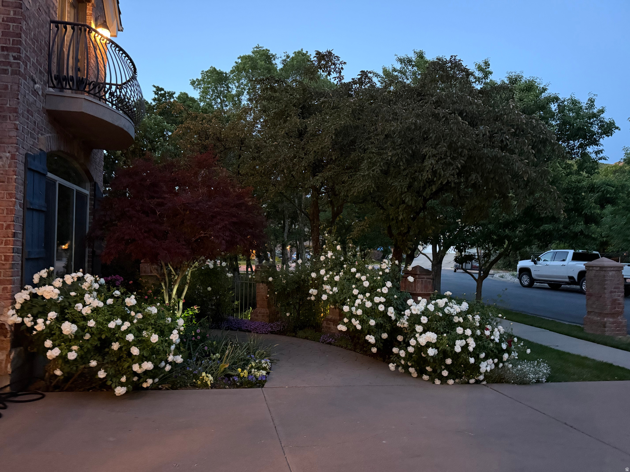 main property photo 78