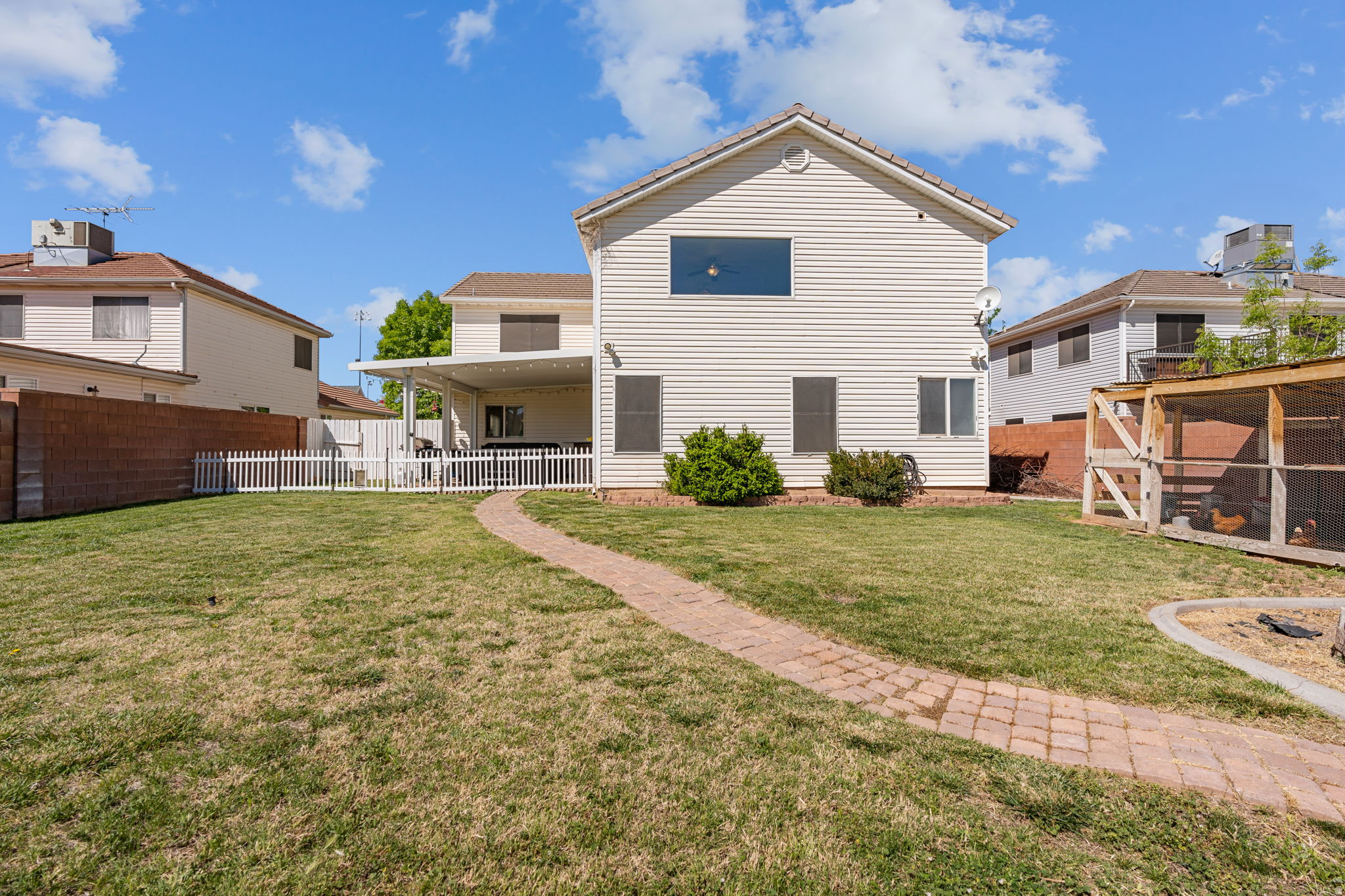 main property photo 48