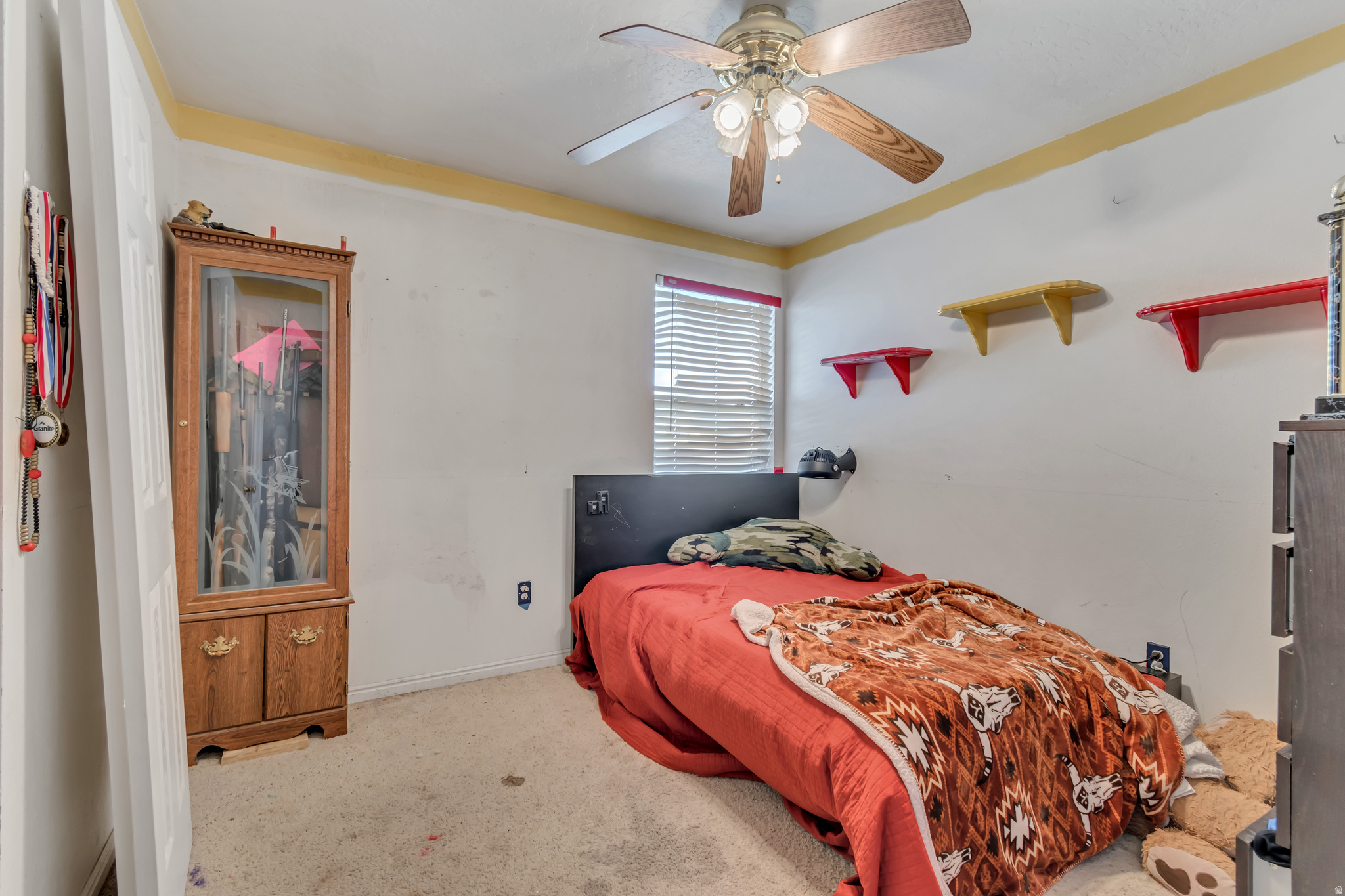 main property photo 17