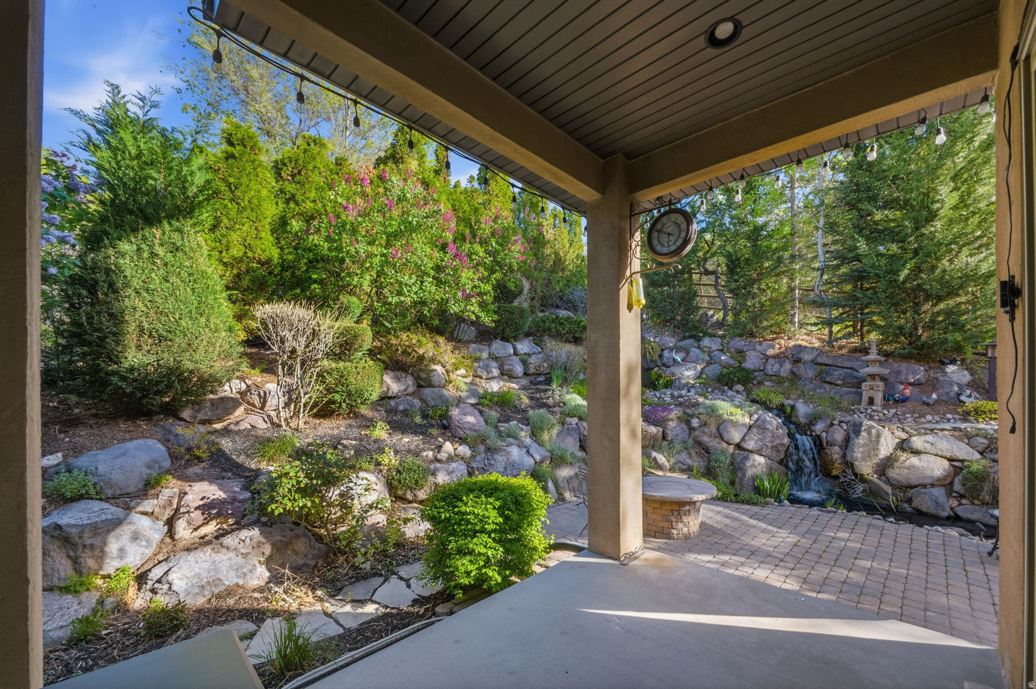 main property photo 41