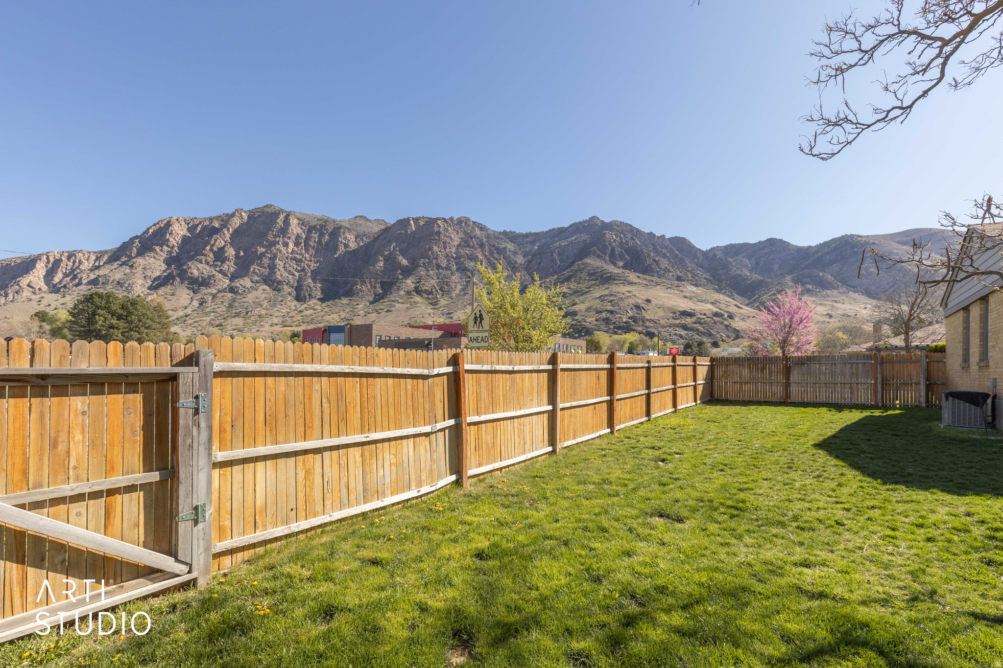 main property photo 38